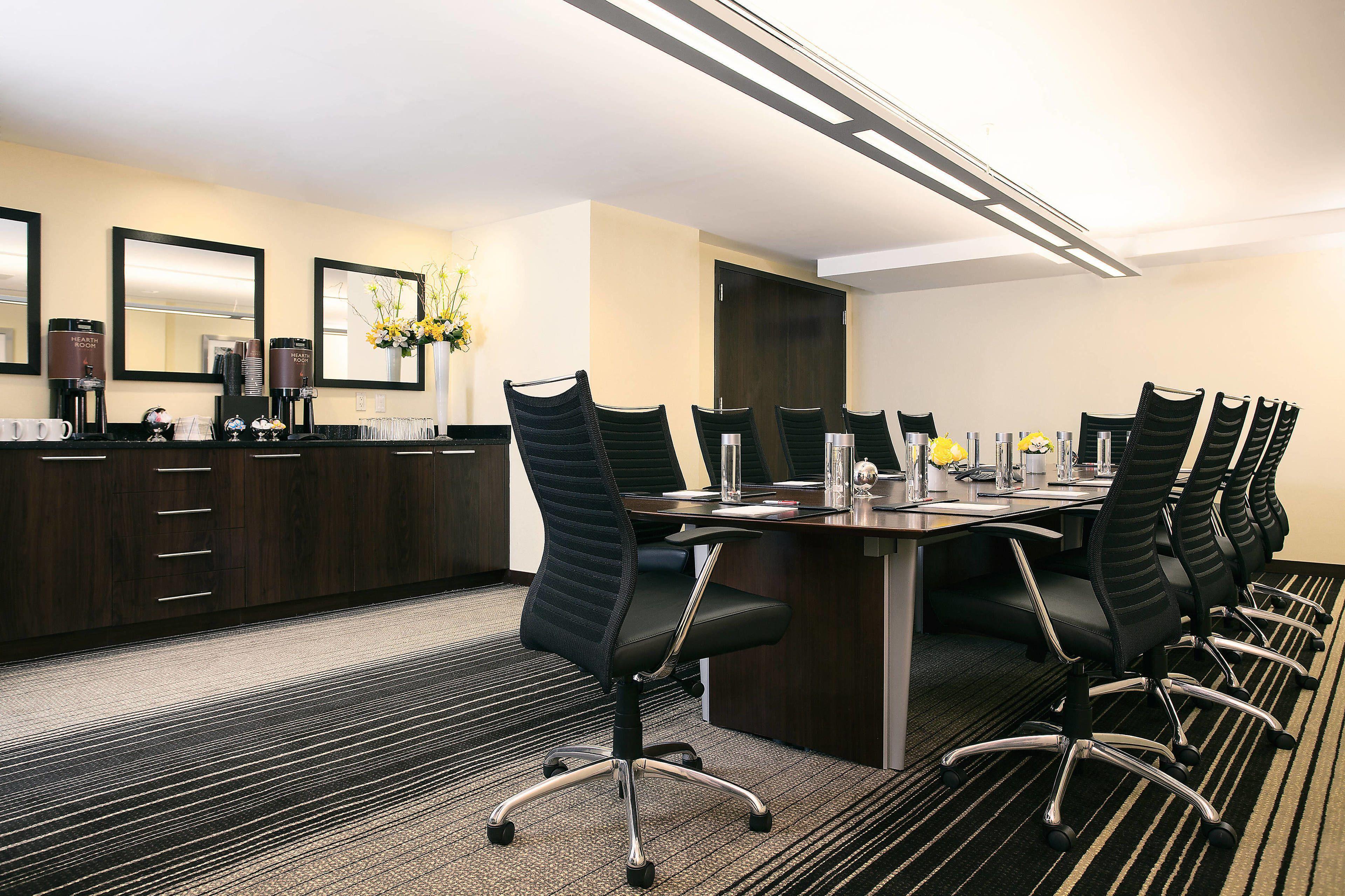 By Marriott Manhattan/ Midtown Eastside