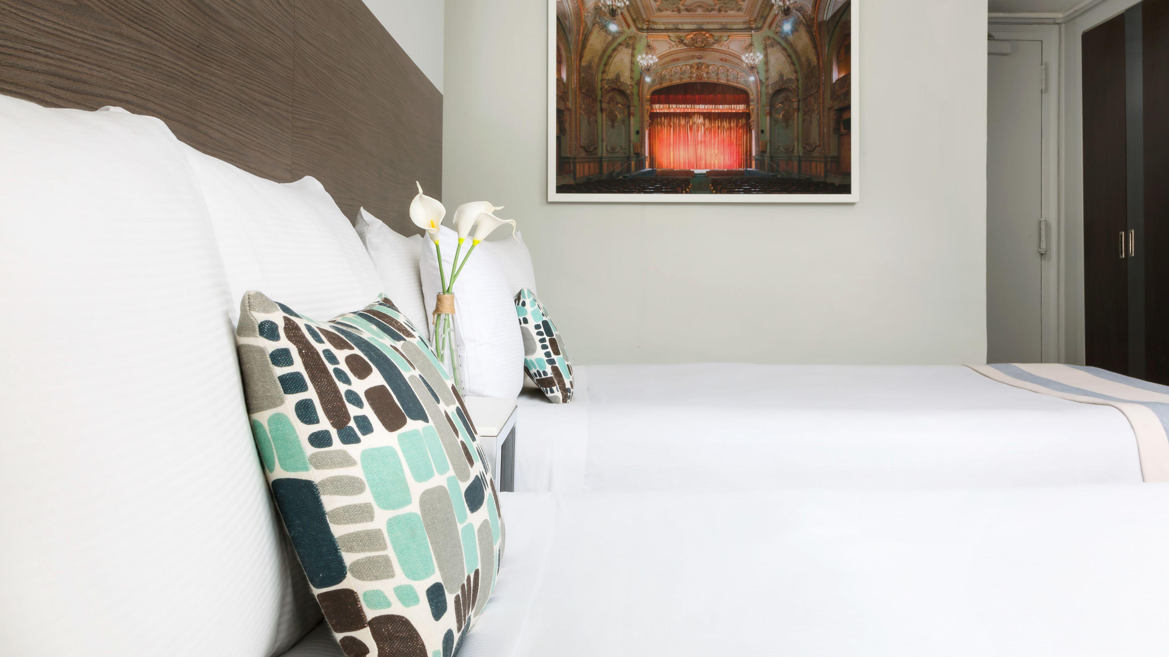 Paramount Times Square - A Generator