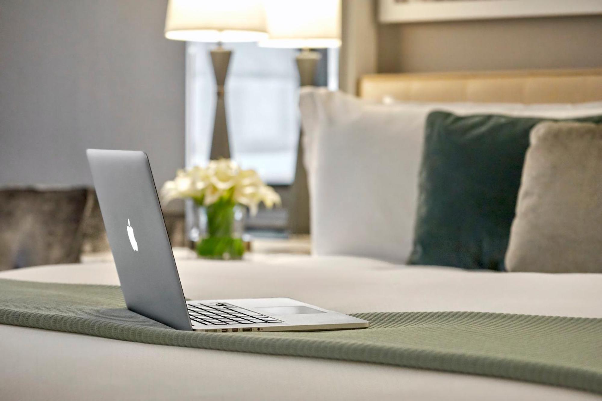 Loews Regency Hotel 5*