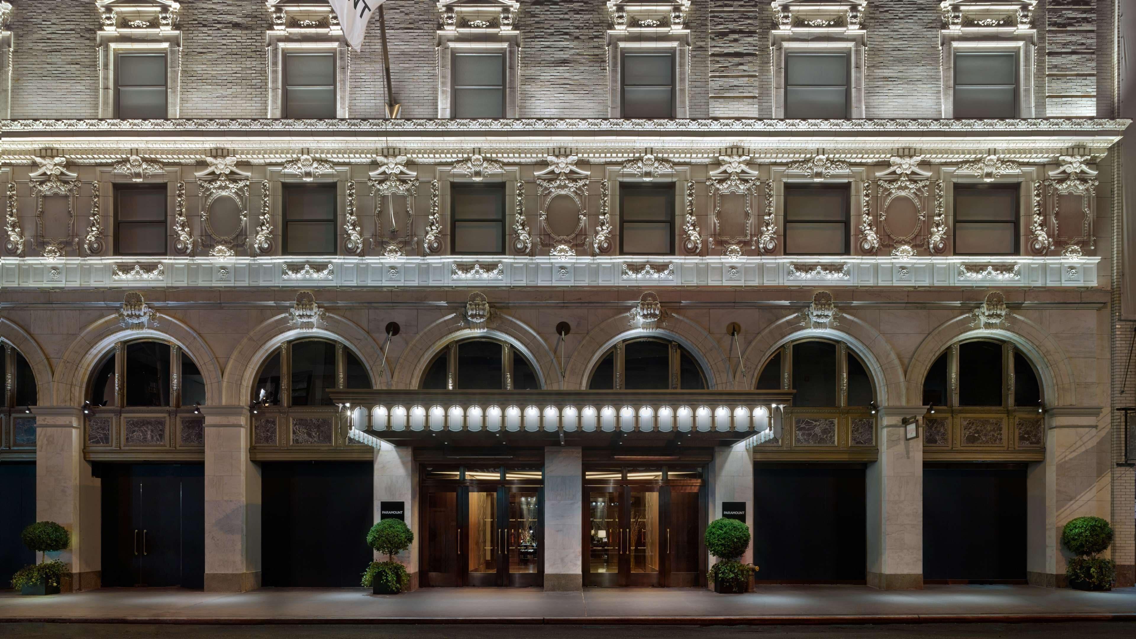 Hotel Paramount Times Square - A Generator