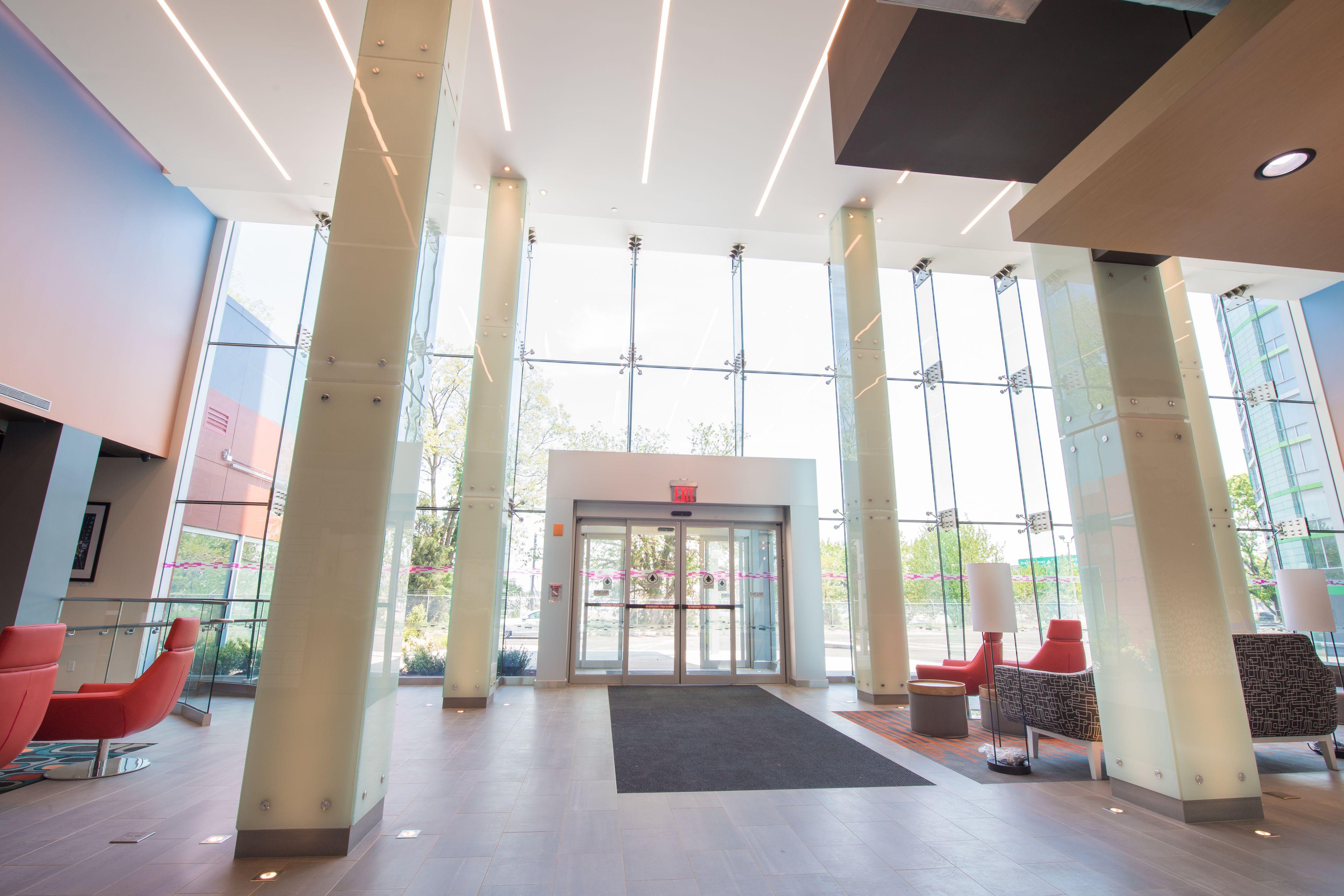 Aloft By Marriott New York Laguardia Airport 3* New York