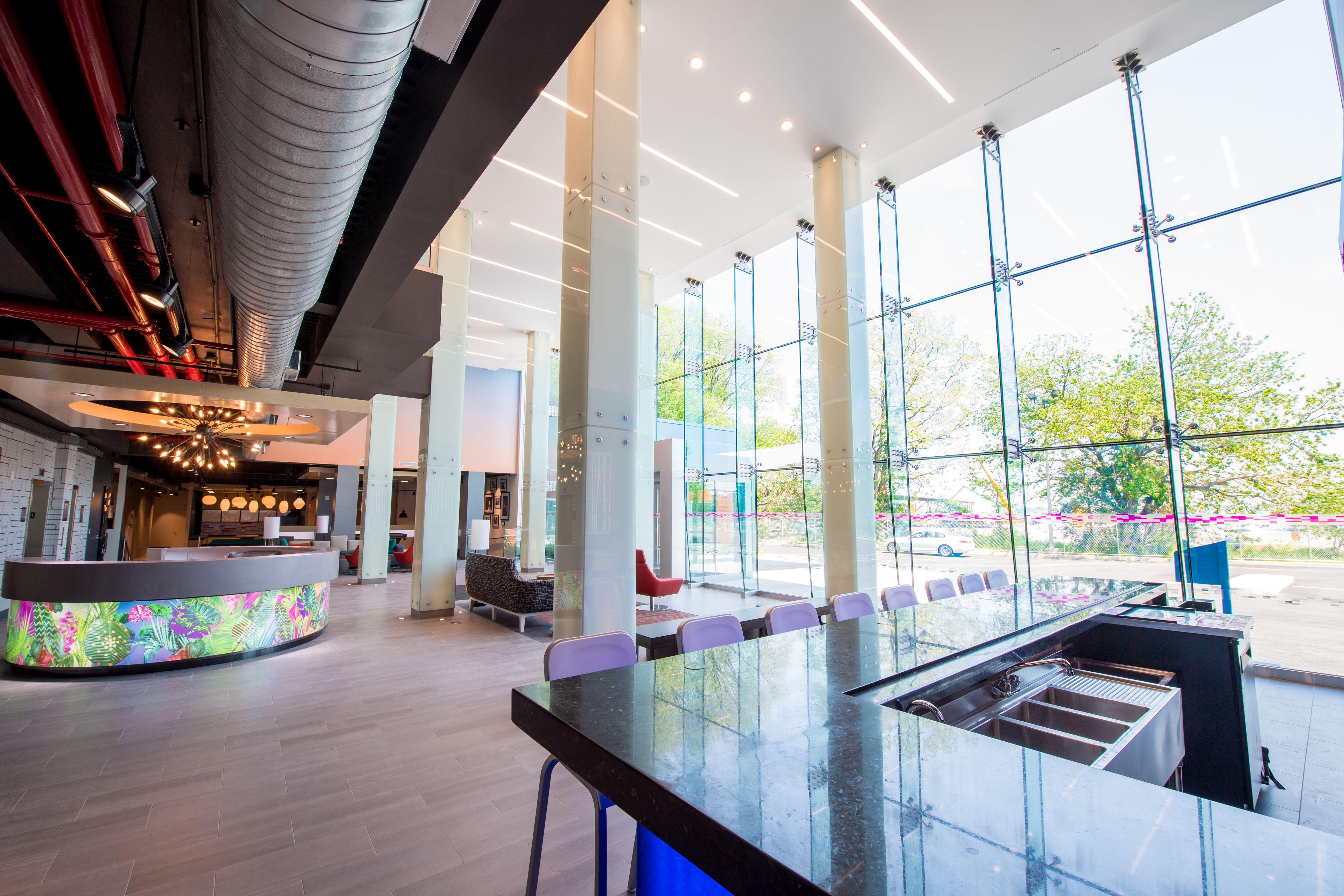 Aloft By Marriott New York Laguardia Airport 3* New York