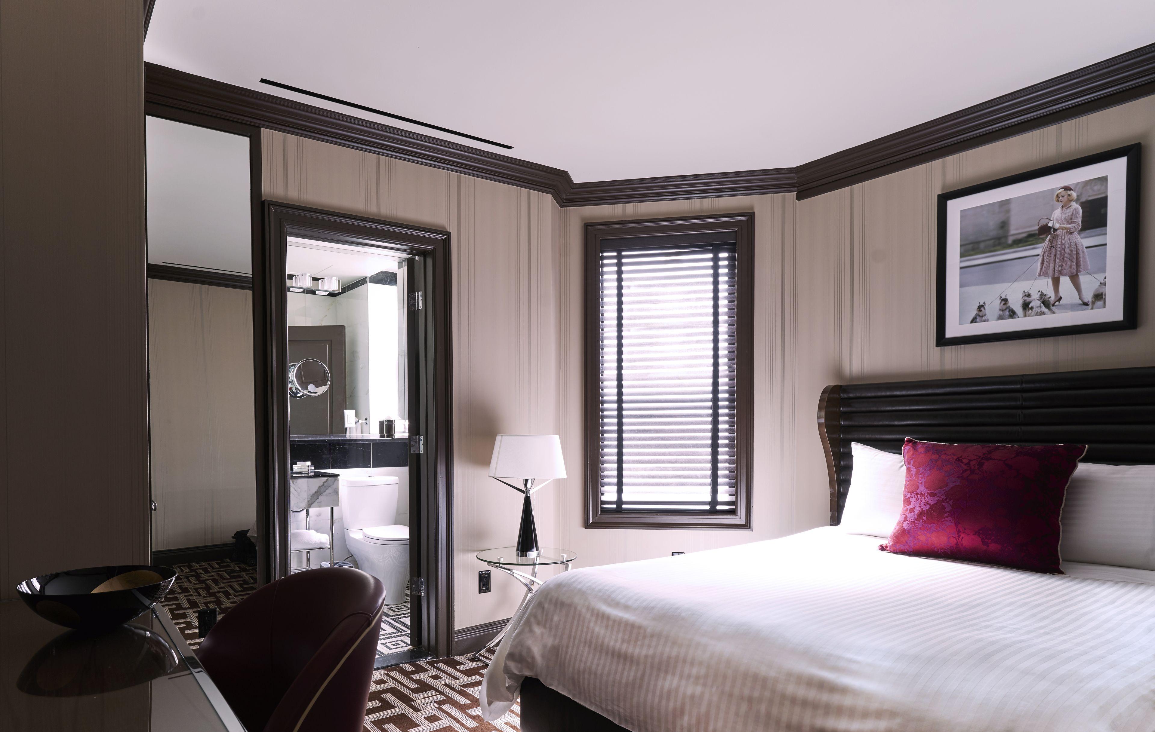 Iroquois Times Square 5*