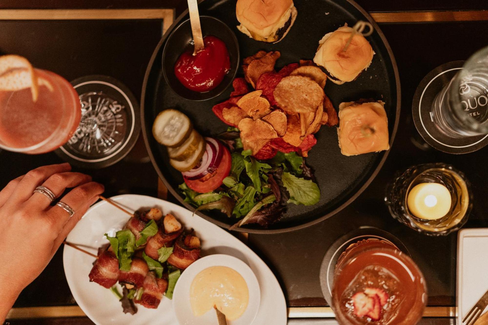 Iroquois Times Square New York