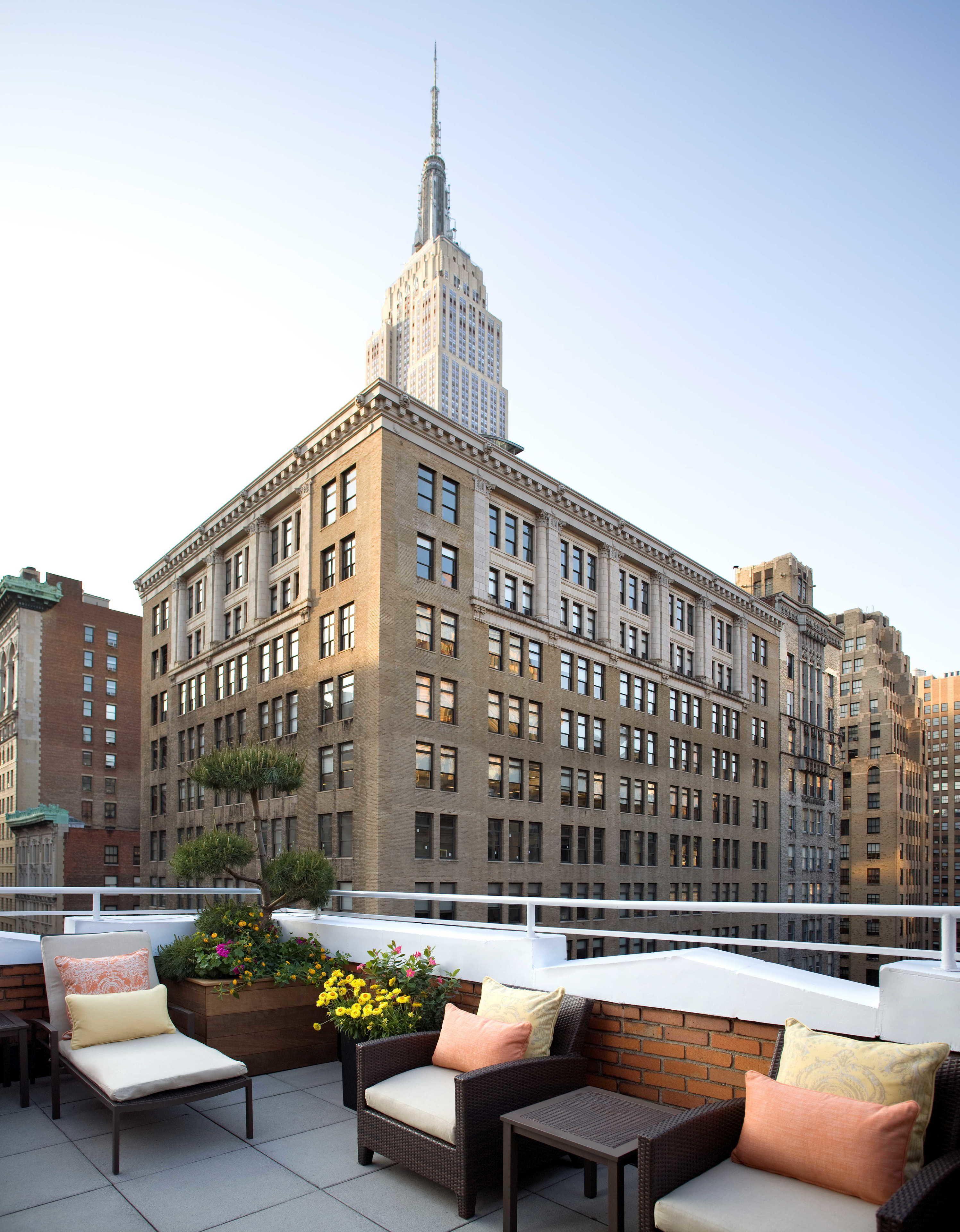 Hotel Aka Nomad