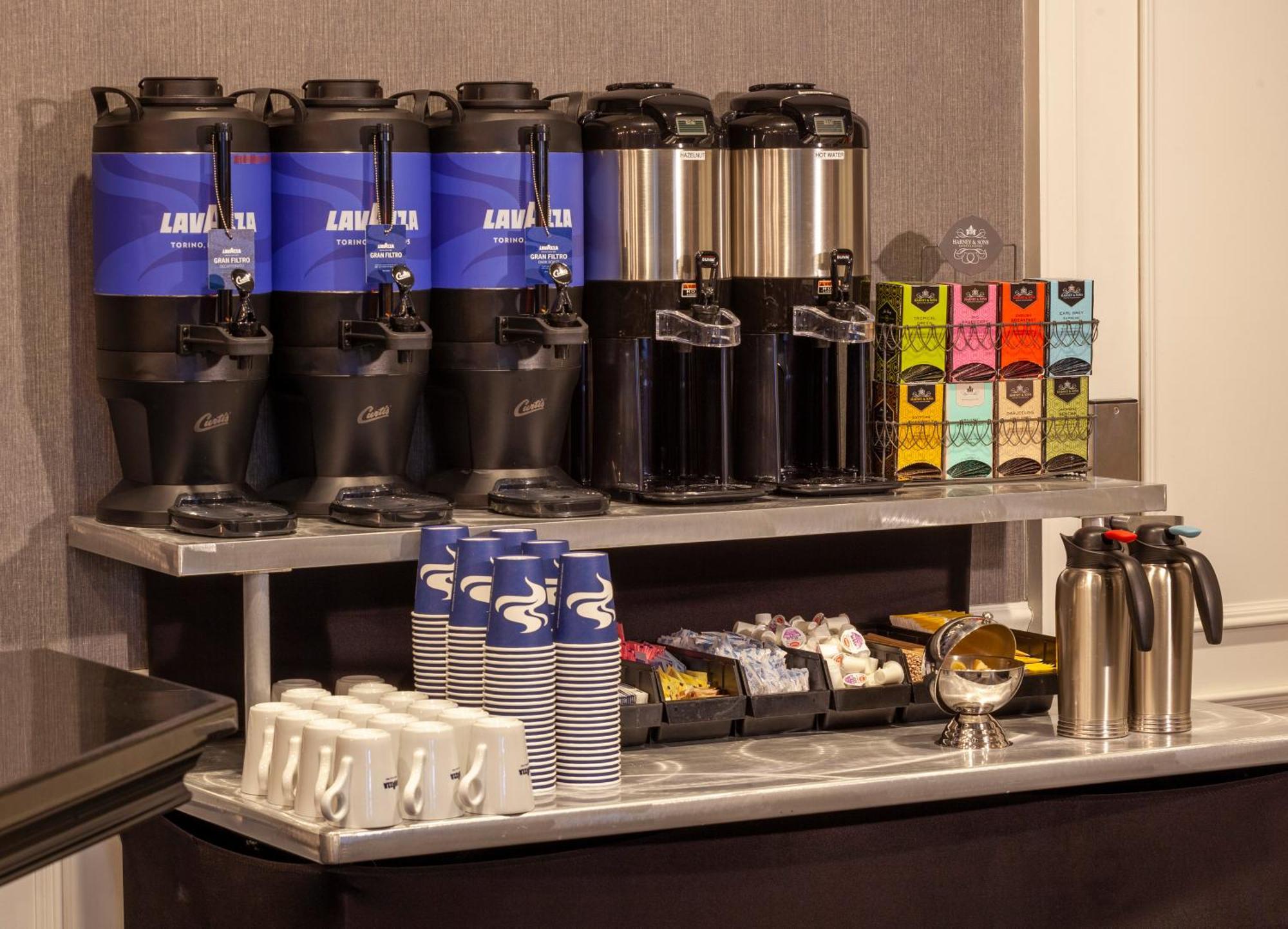 The Manhattan Club Hotel