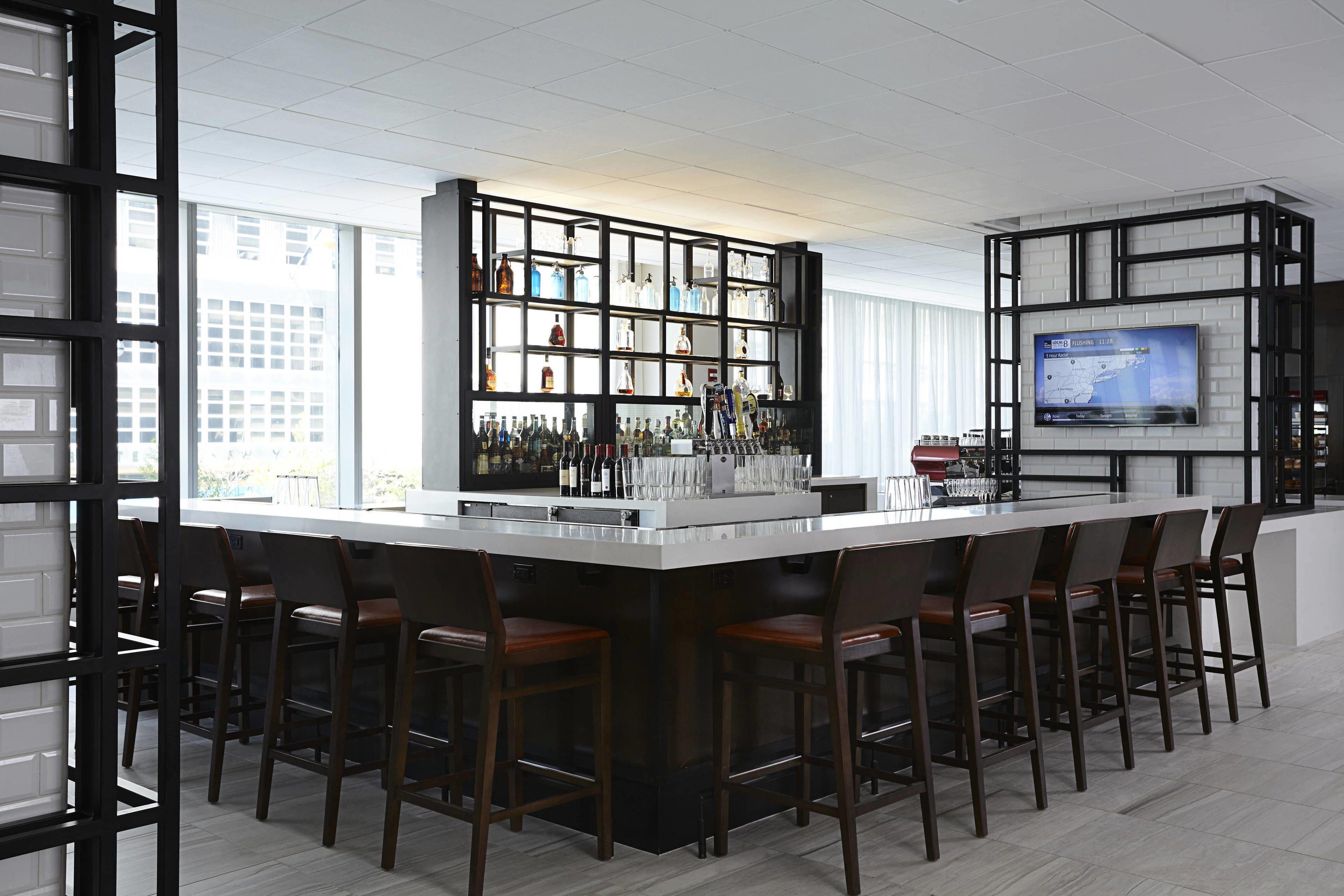 Hotel Marriott At The Brooklyn Bridge