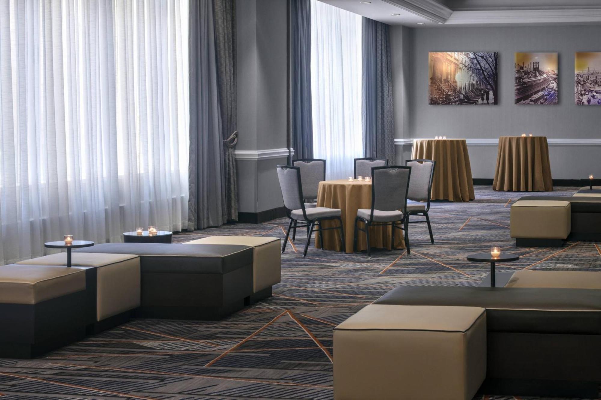 Marriott At The Brooklyn Bridge Hotel 4*
