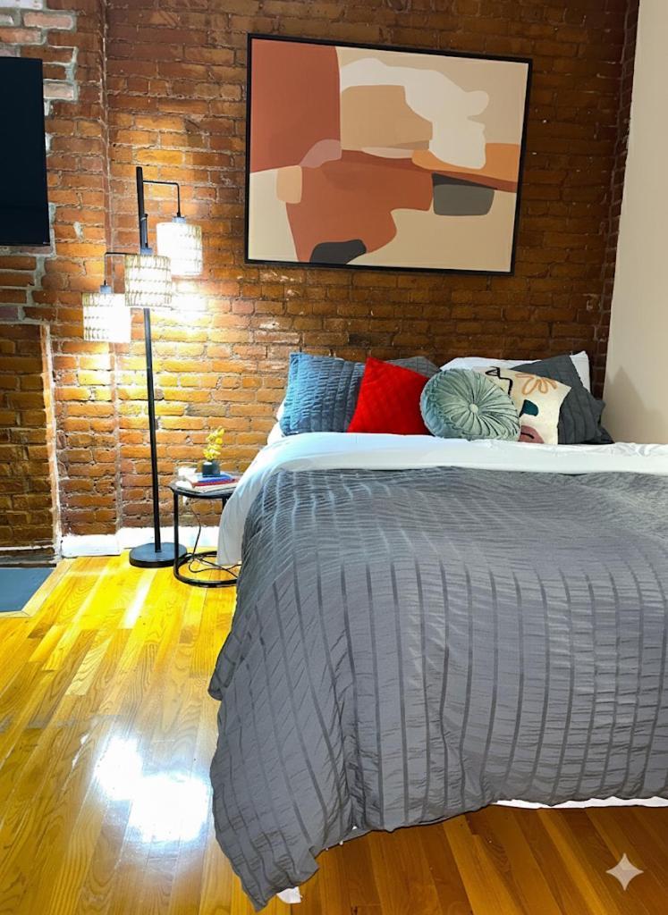 Apartment Beauty In The Heart Of The Village New York