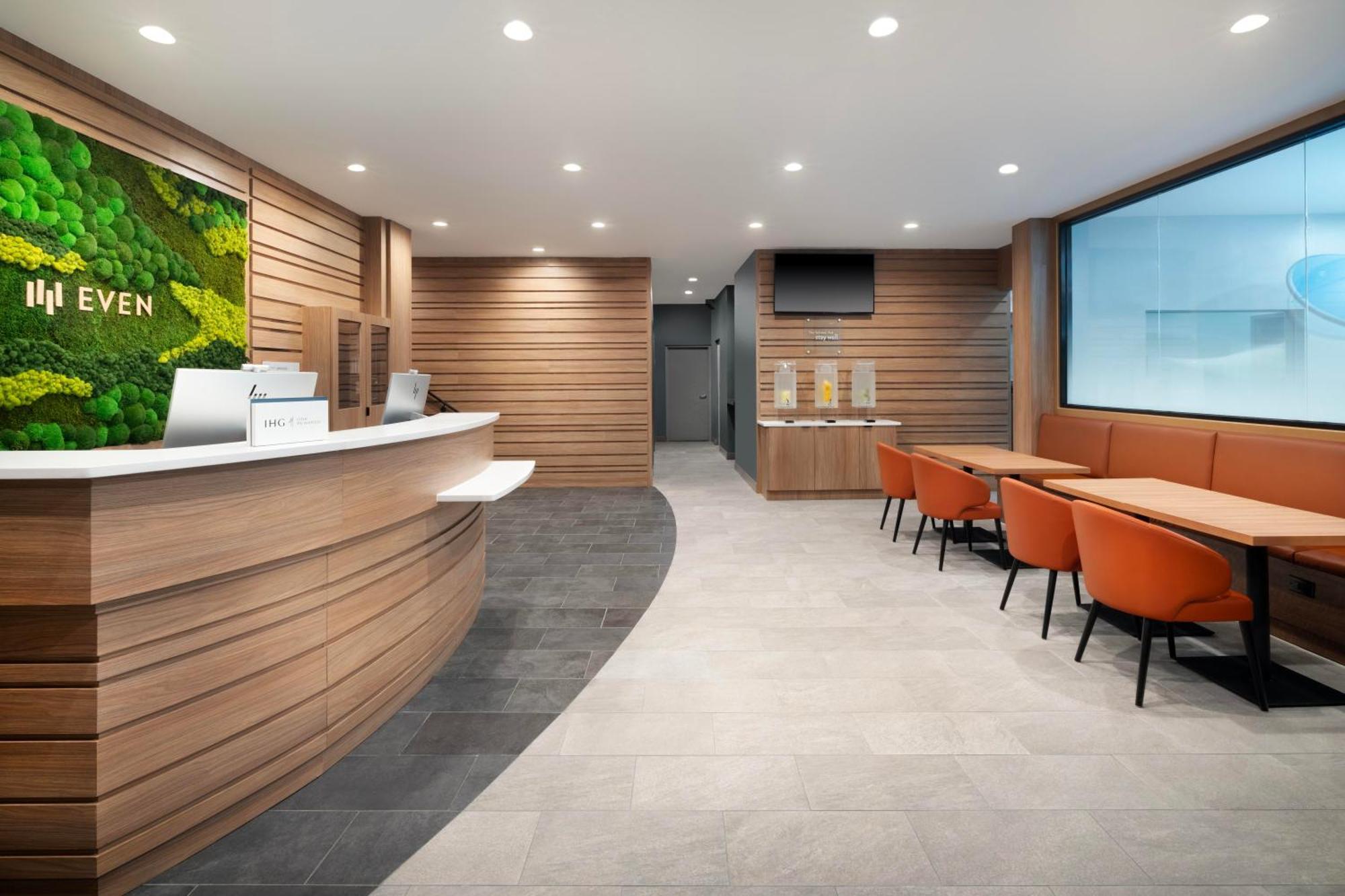 Even Long Island - By Ihg 3*