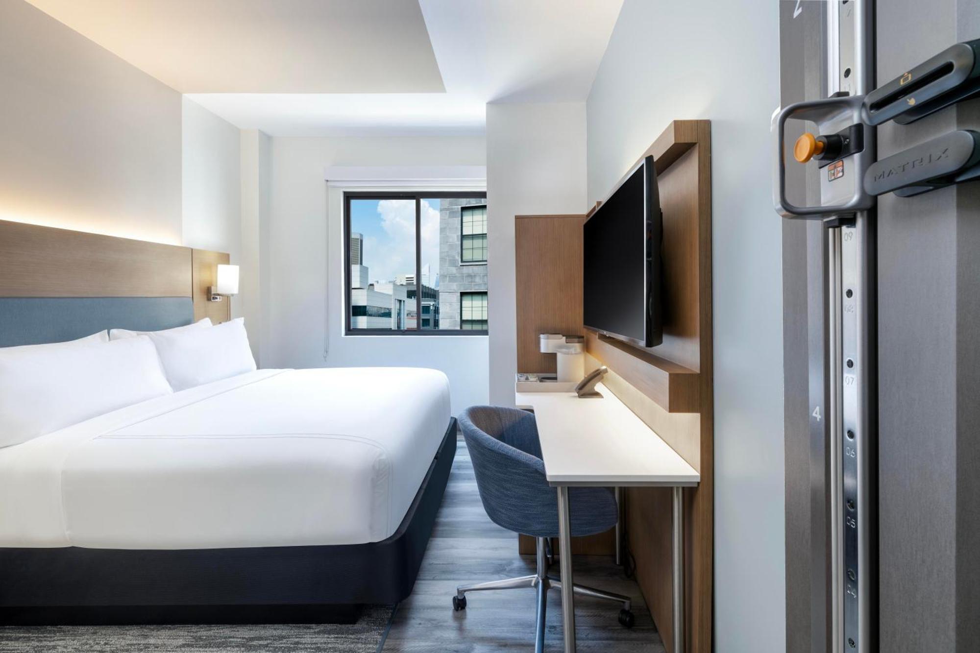 Even Long Island - By Ihg New York