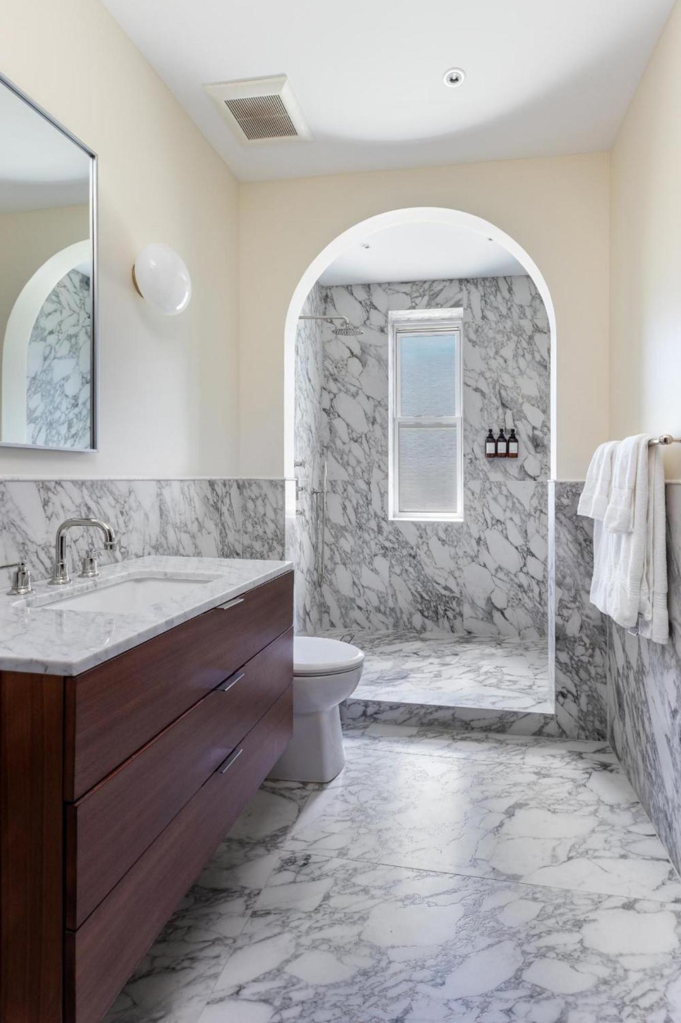 Apartment 3.8 Million Dollar Brownstone Newly Renovated New York