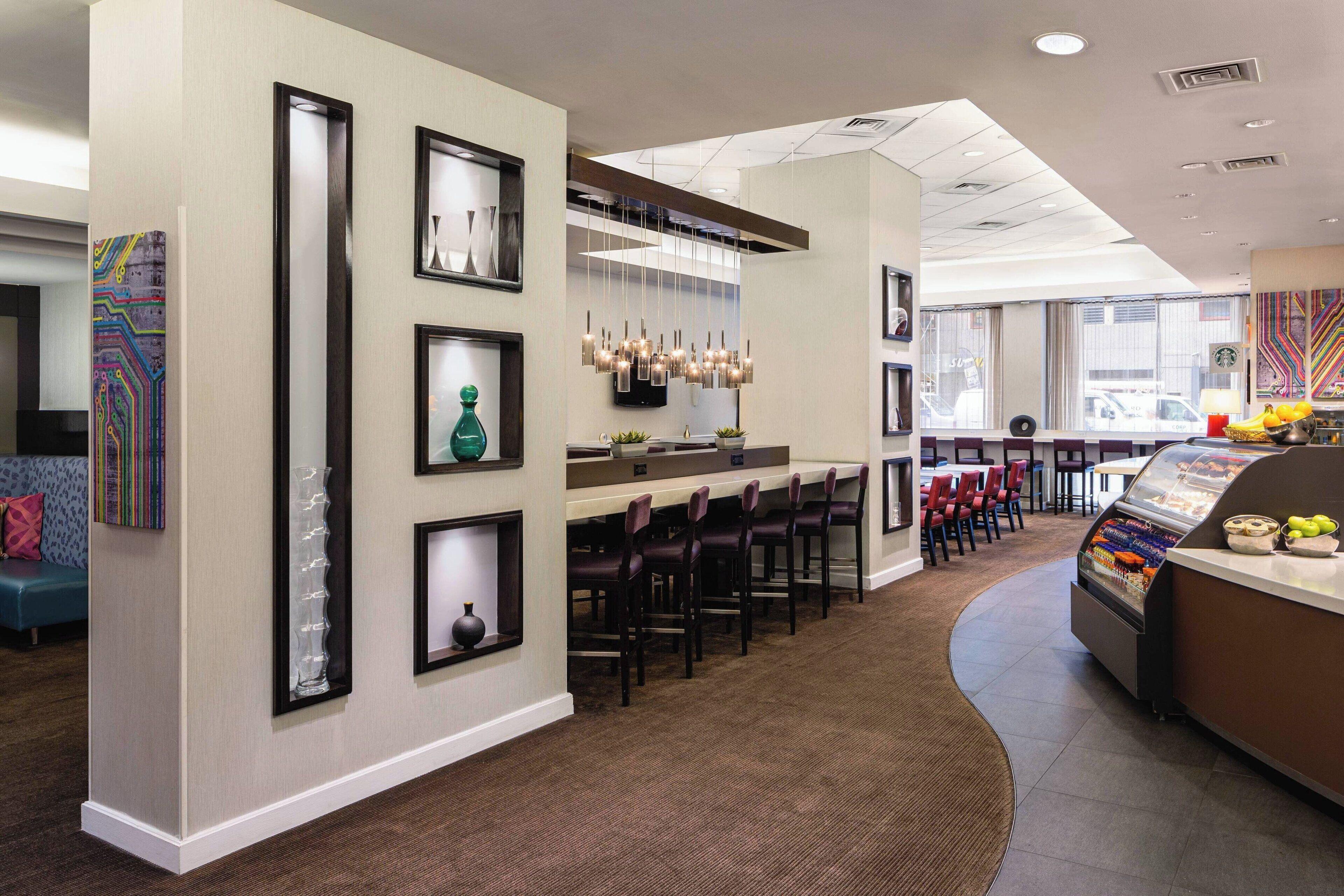 Courtyard Manhattan/times Square Hotel 3*