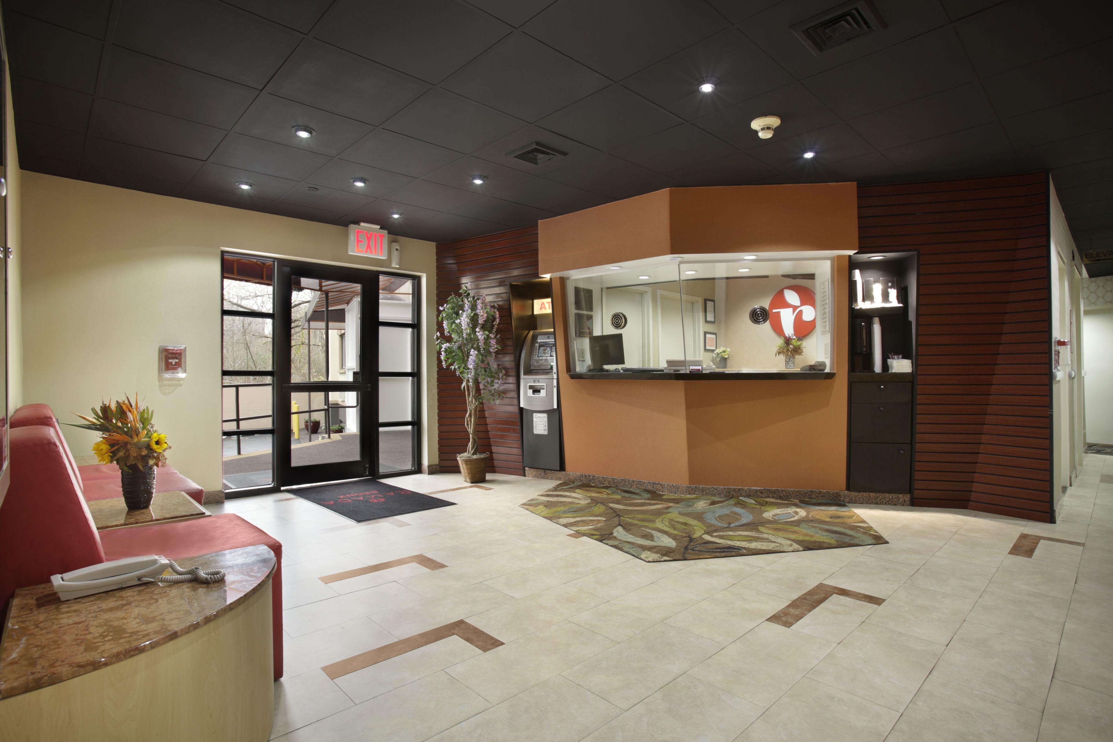 Hotel Ramada By Wyndham Bronx