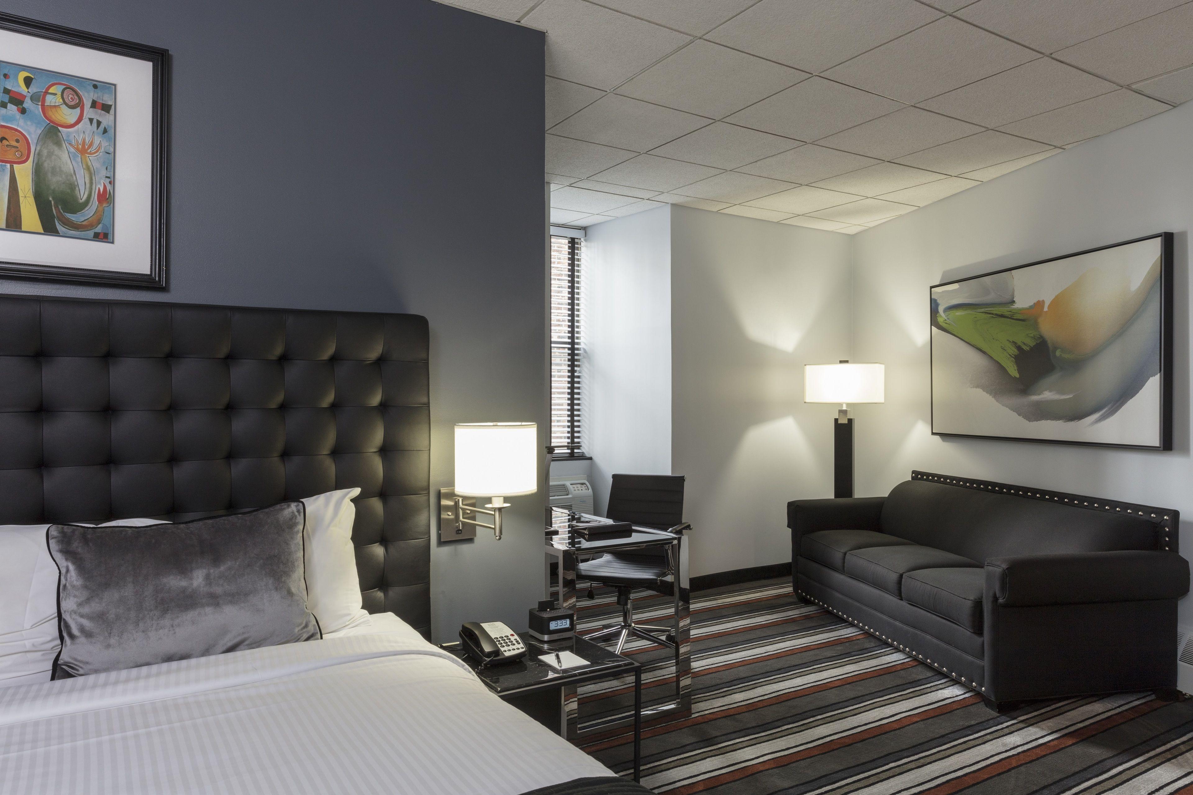 Broadway Plaza Hotel 4*