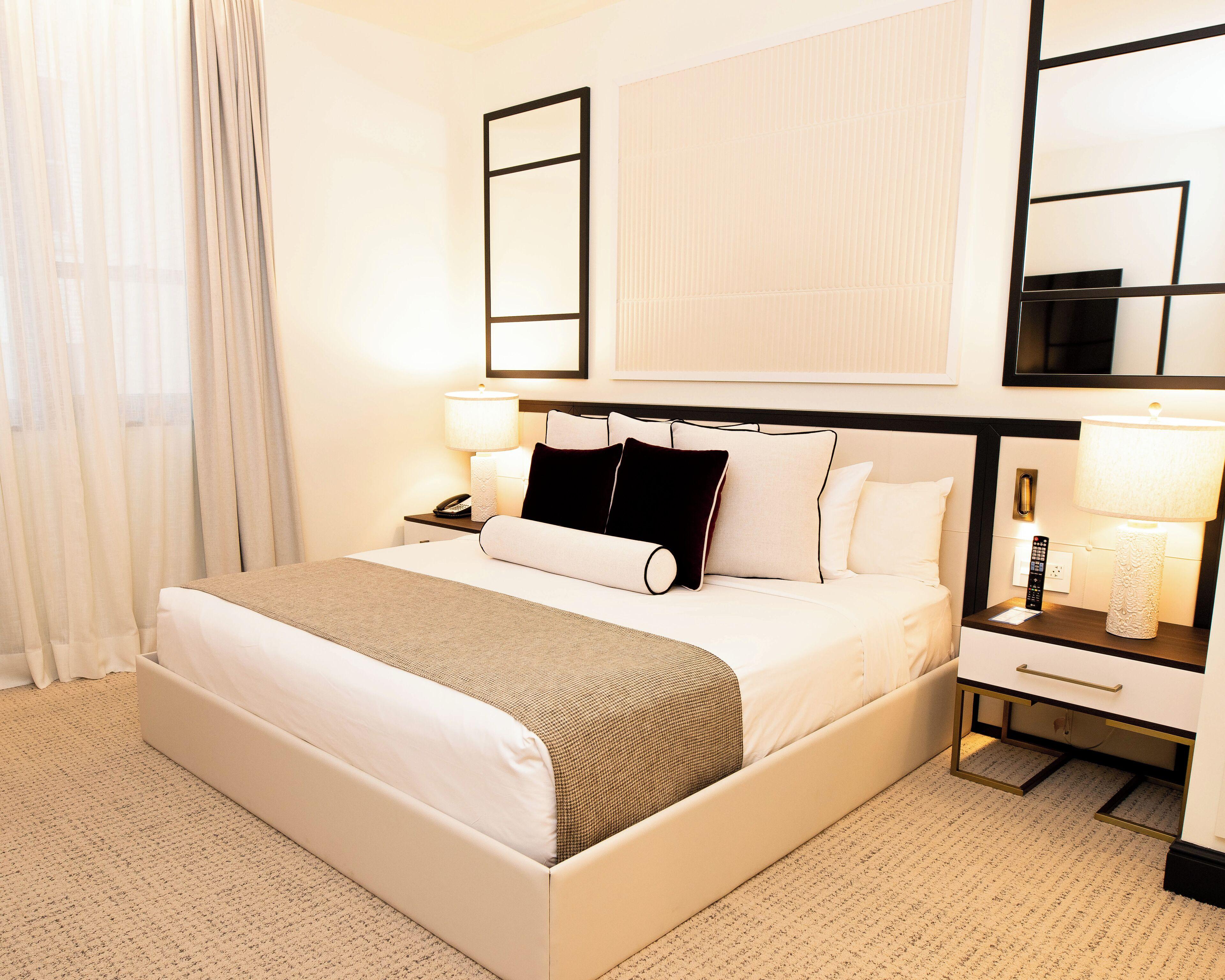 The Chemists Club 4*