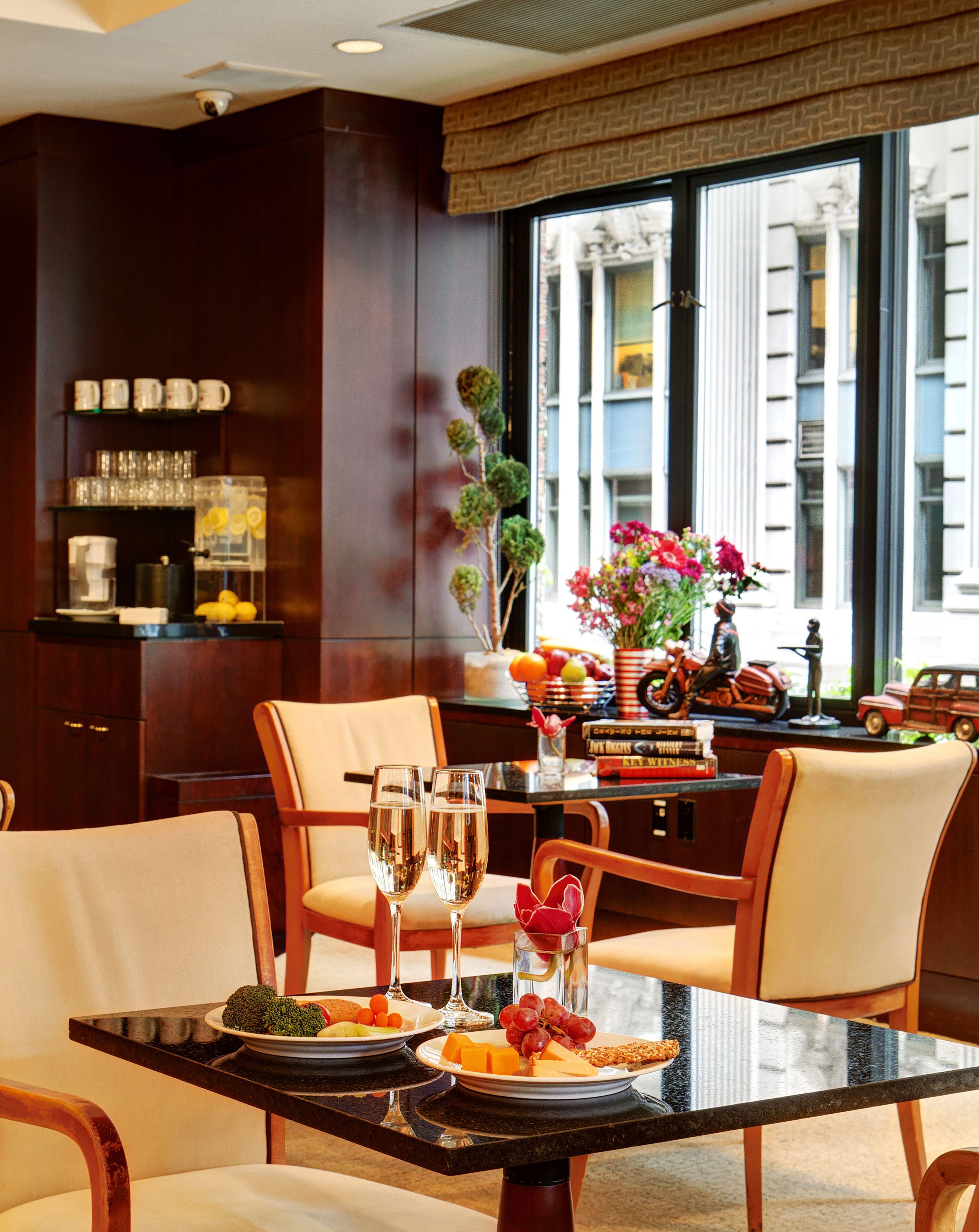 Hotel Library By Library Collection 4*