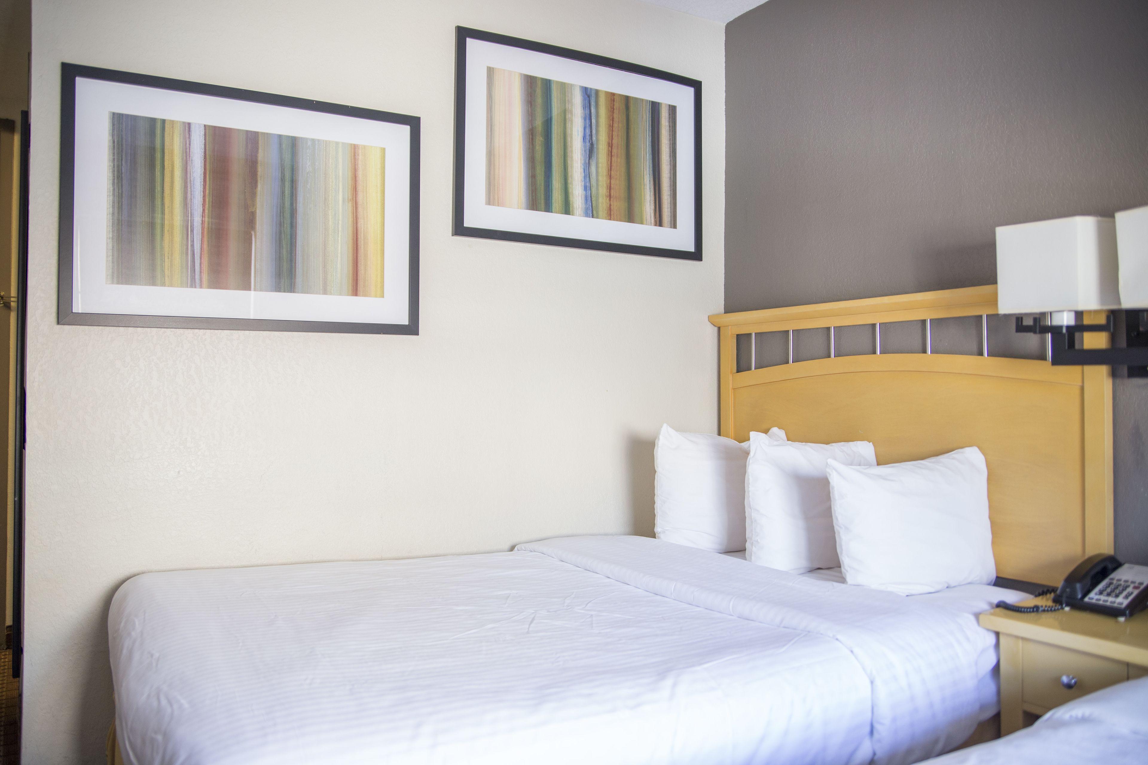 Hudson River Hotel 3*