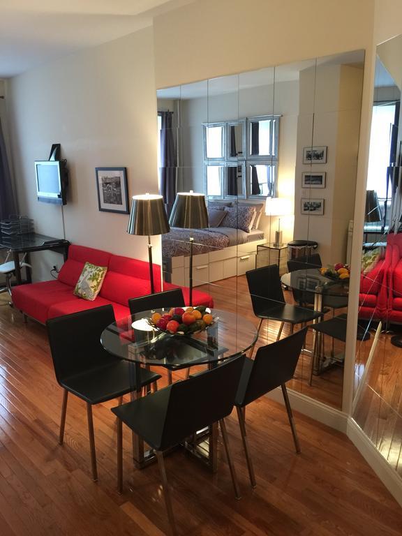 Studio At Chelsea Apartment