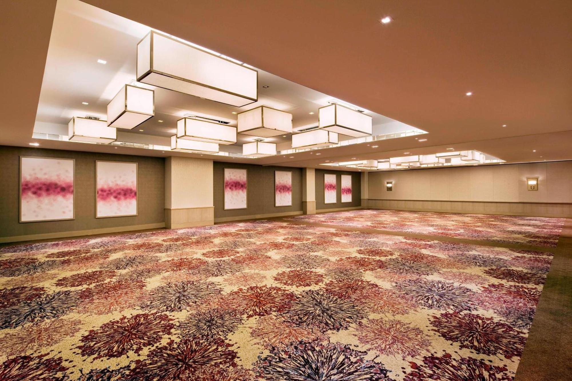 The Westin At Times Square Hotel