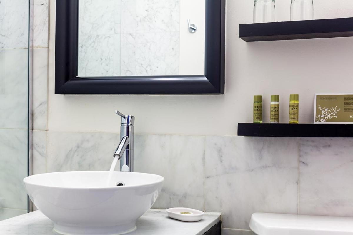 Eurostars Street Hotel 4*