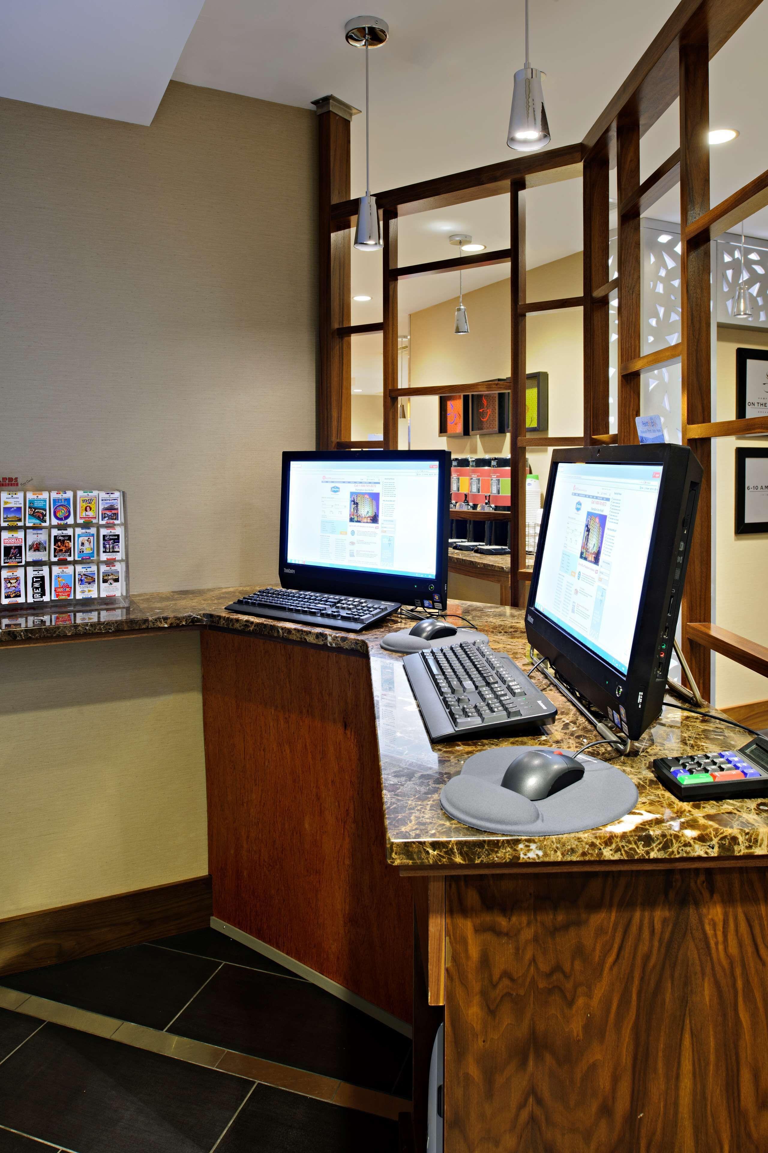 Hampton Manhattan Chelsea Hotel 3*