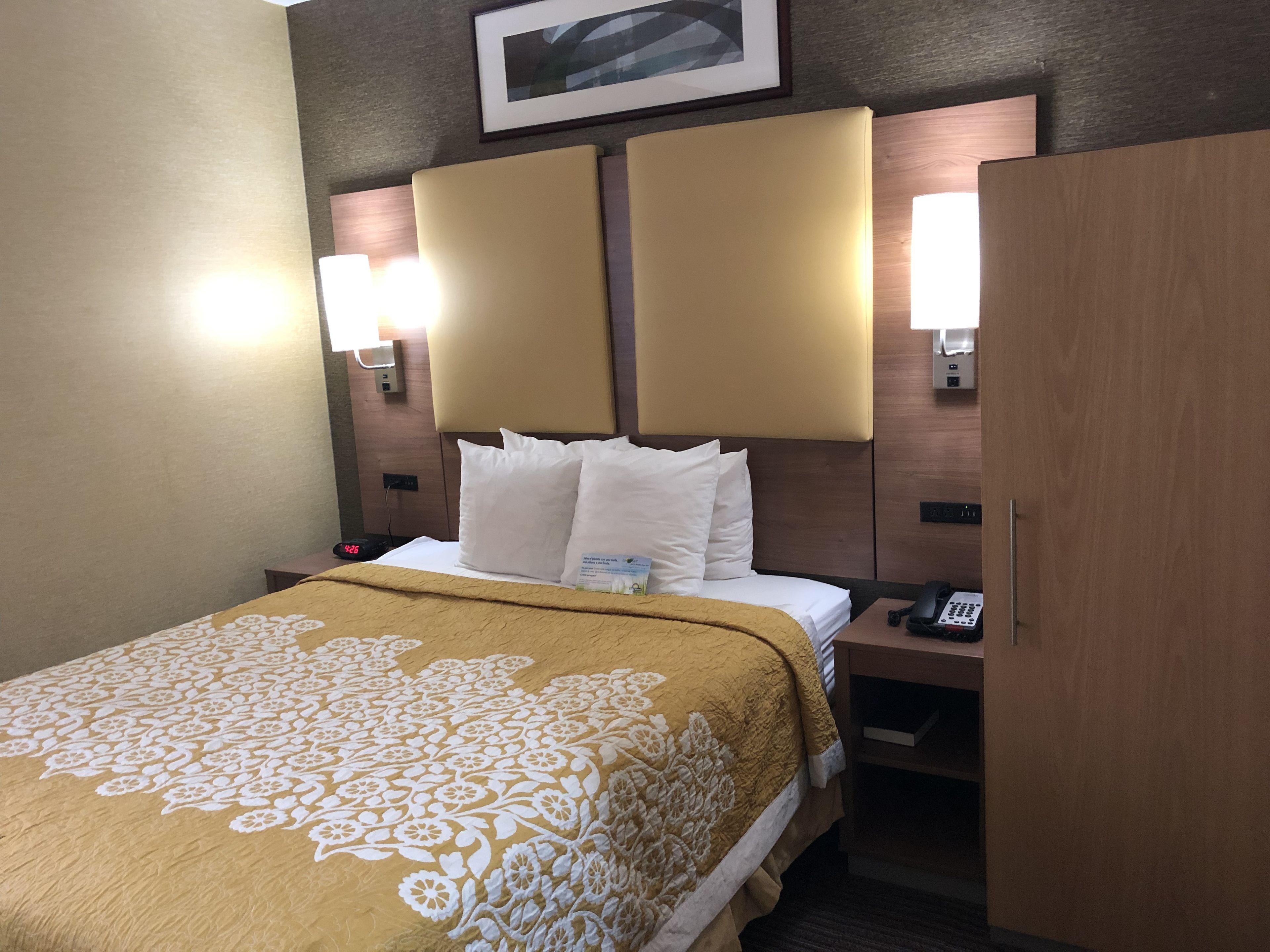 Days Inn Brooklyn 2*