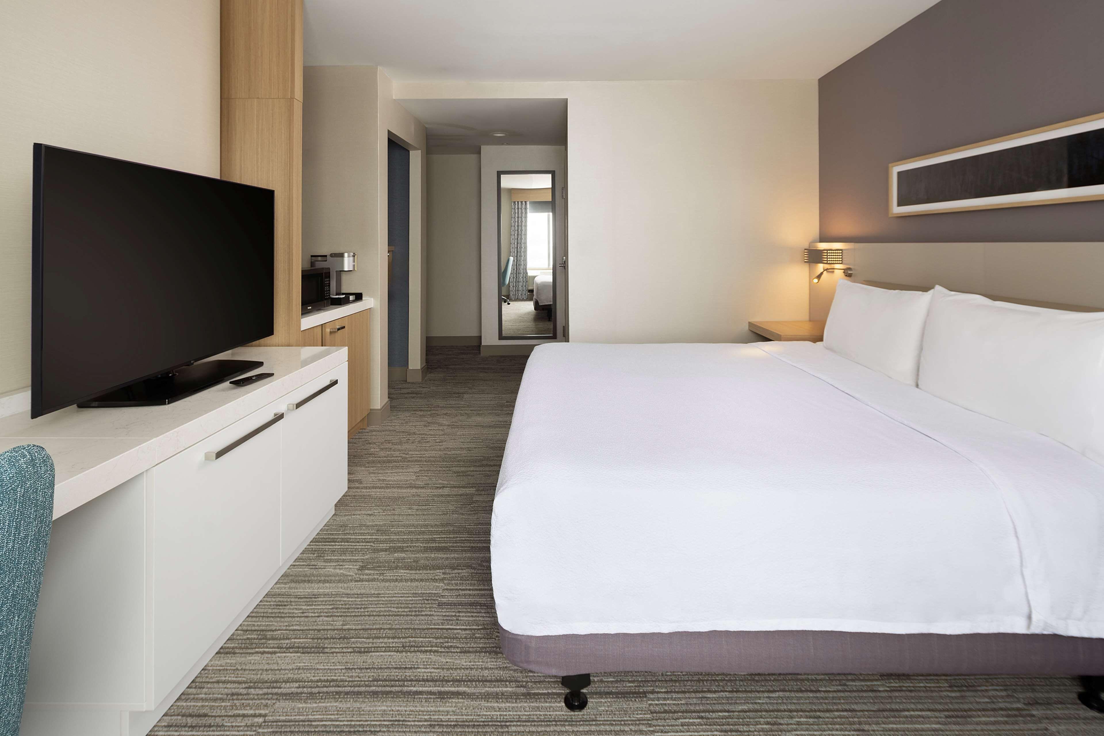 Hilton Garden Queens Jfk