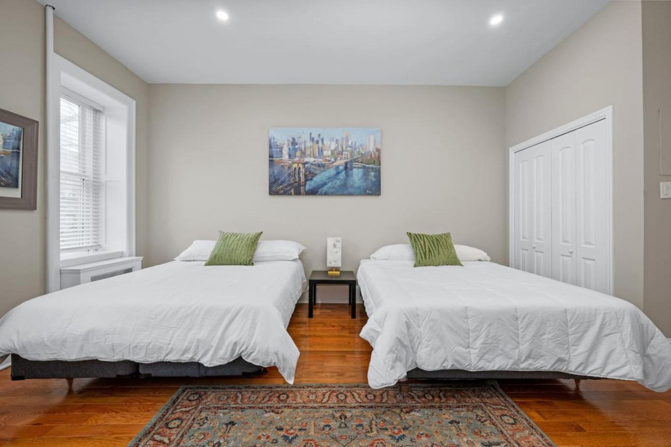 Luxury Townhouse In Nyc