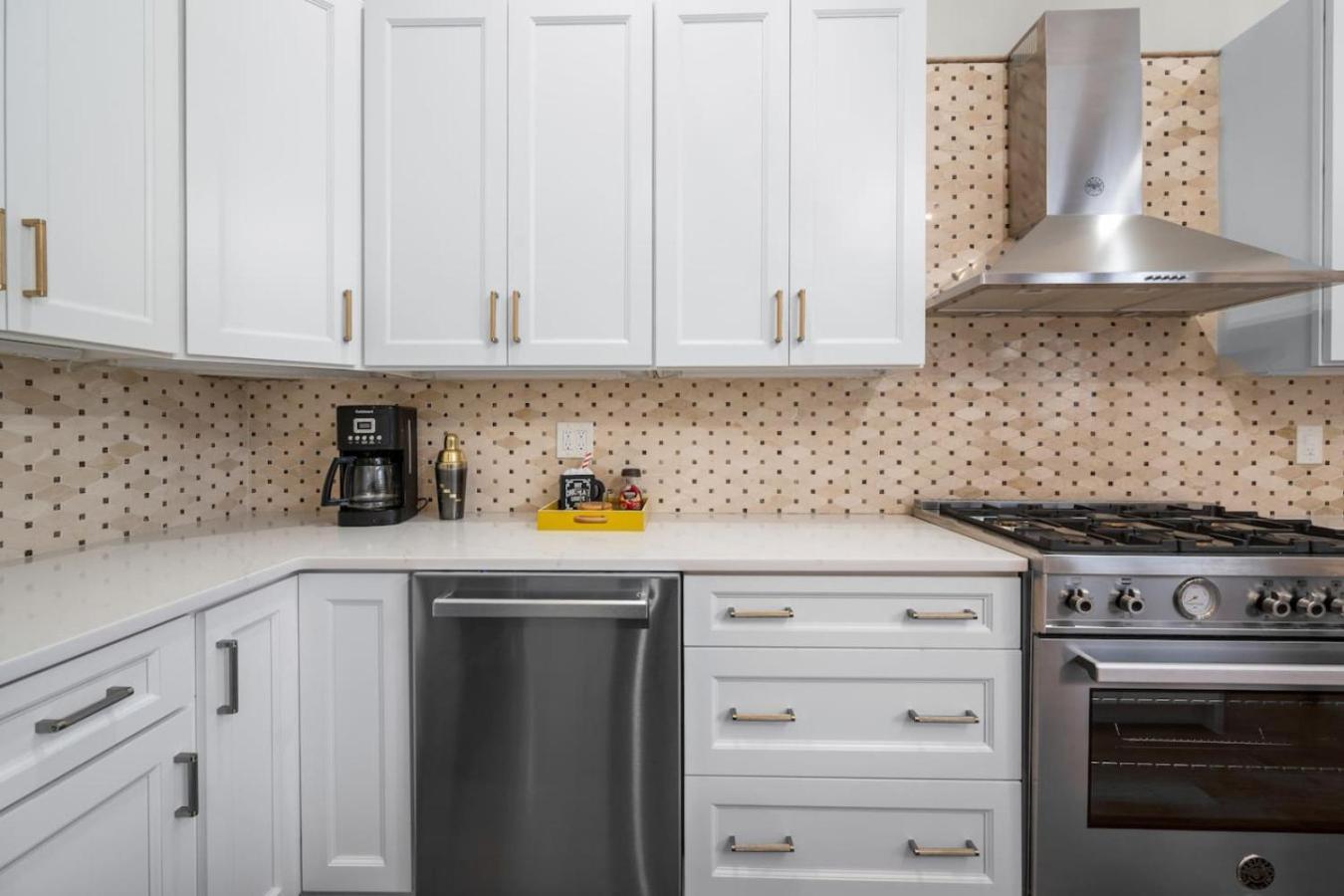 Luxury Townhouse In Nyc *