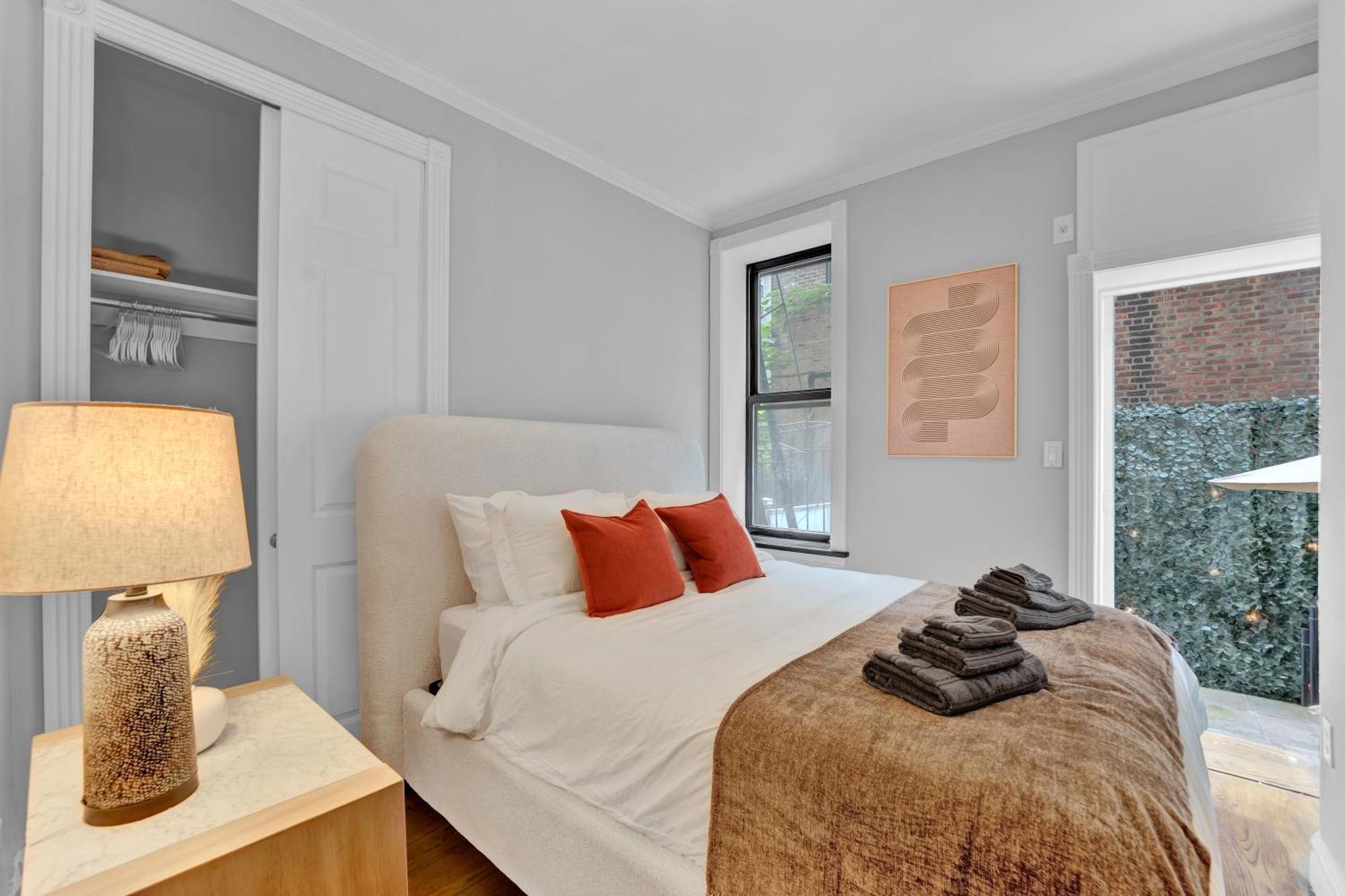Modern 2br With Private Garden - In Gramercy Park *