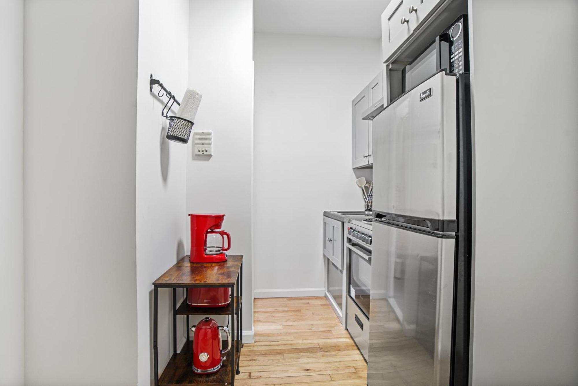 2 Bd Tranquil Unit Close To Park Apartment