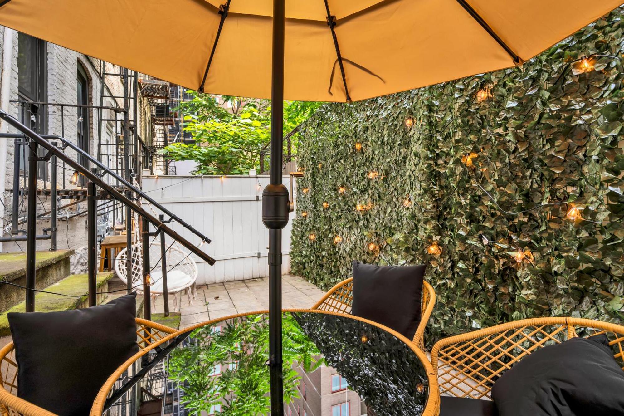 Modern 2br With Private Garden - In Gramercy Park * New York
