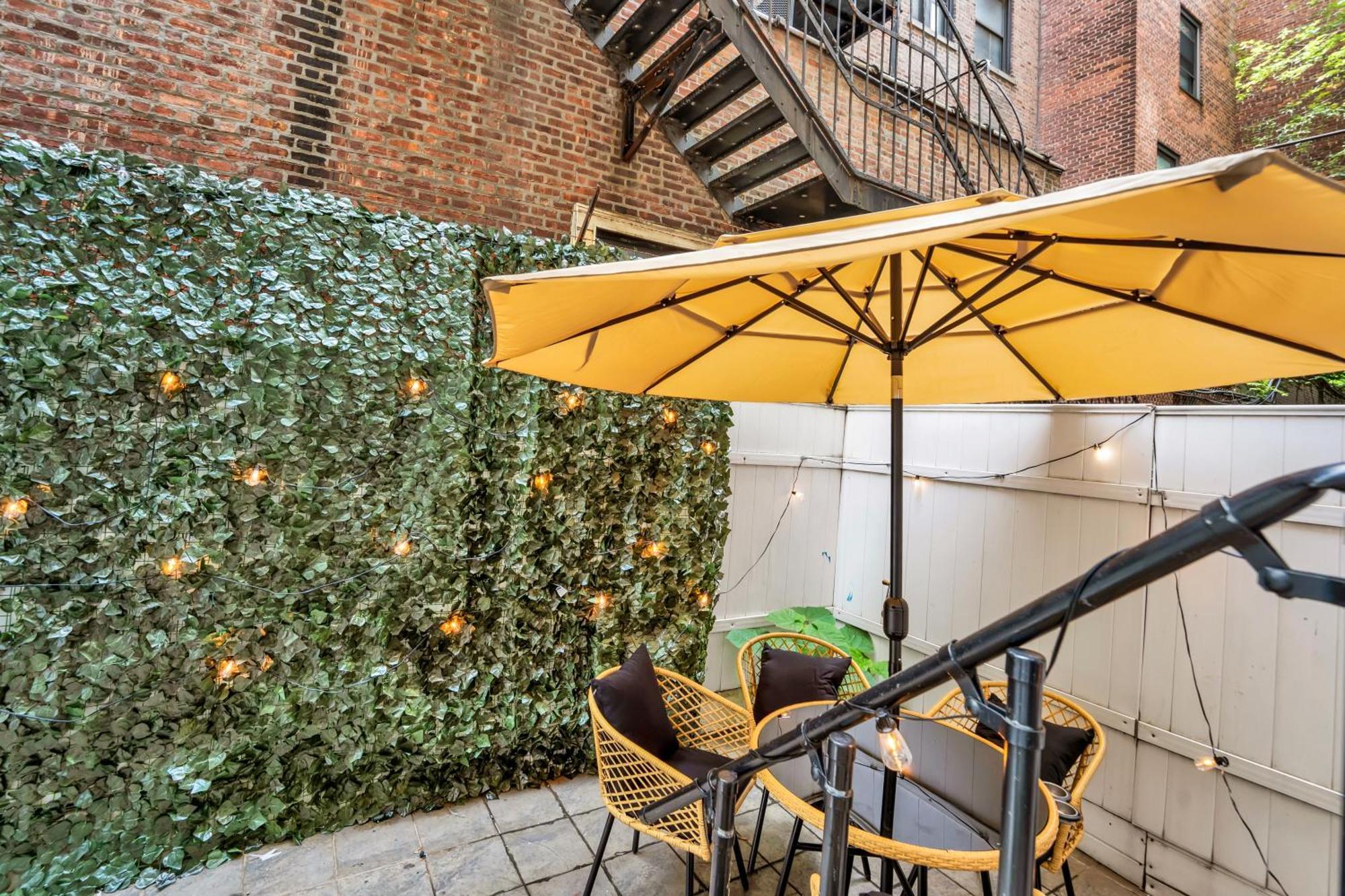 Modern 2br With Private Garden - In Gramercy Park Apartment