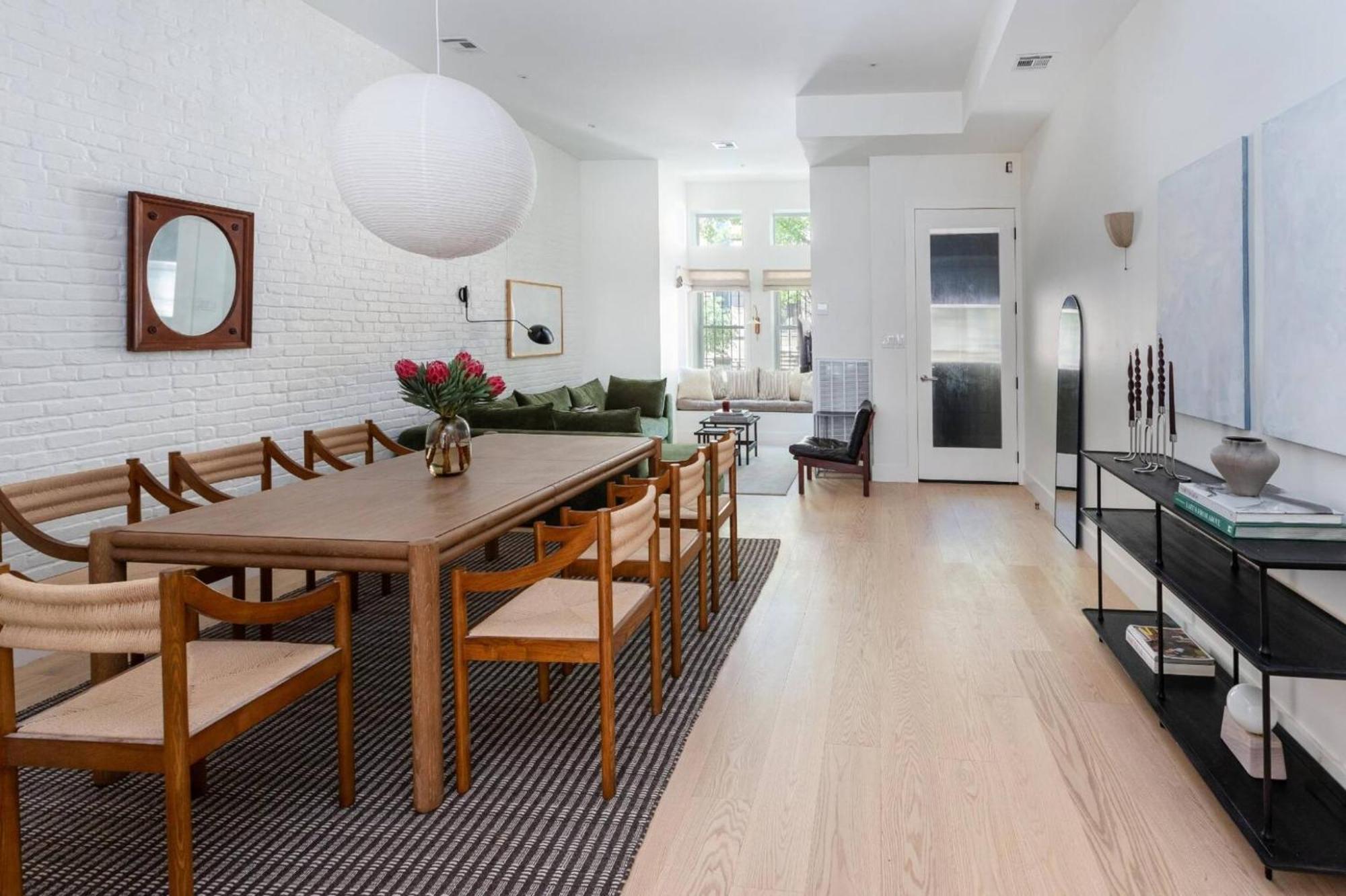 Apartment Massive Nyc Brownstone Wpatio *