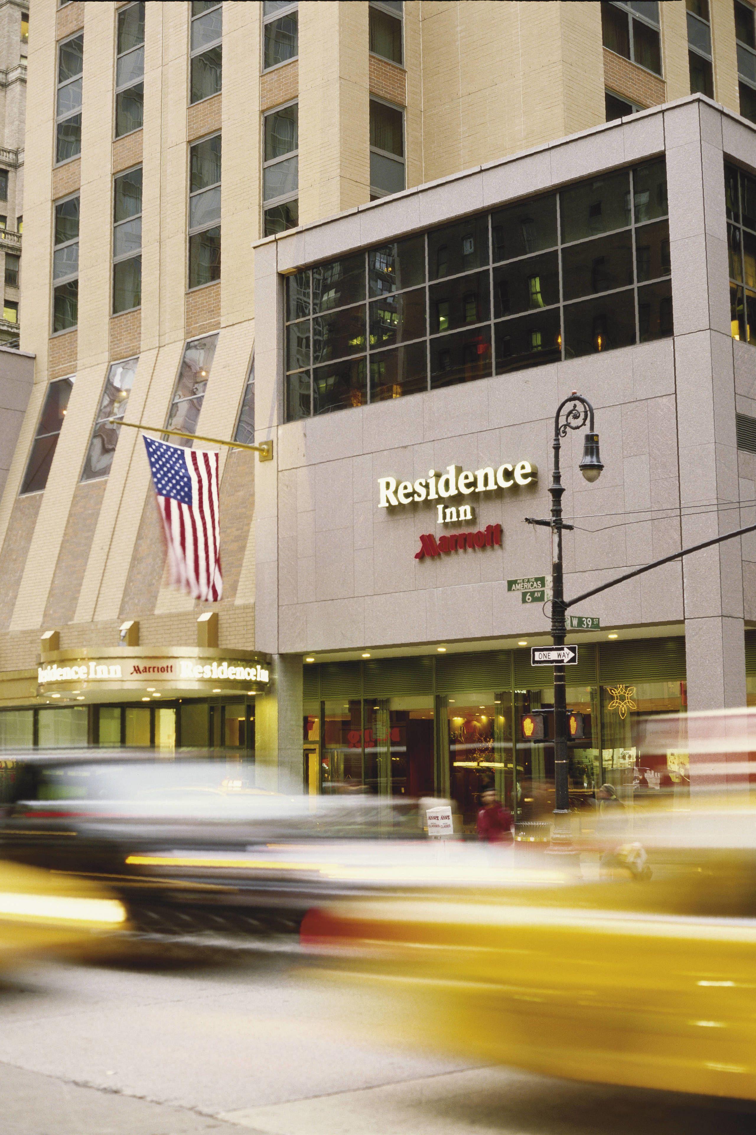 By Marriott Manhattan/times Square New York