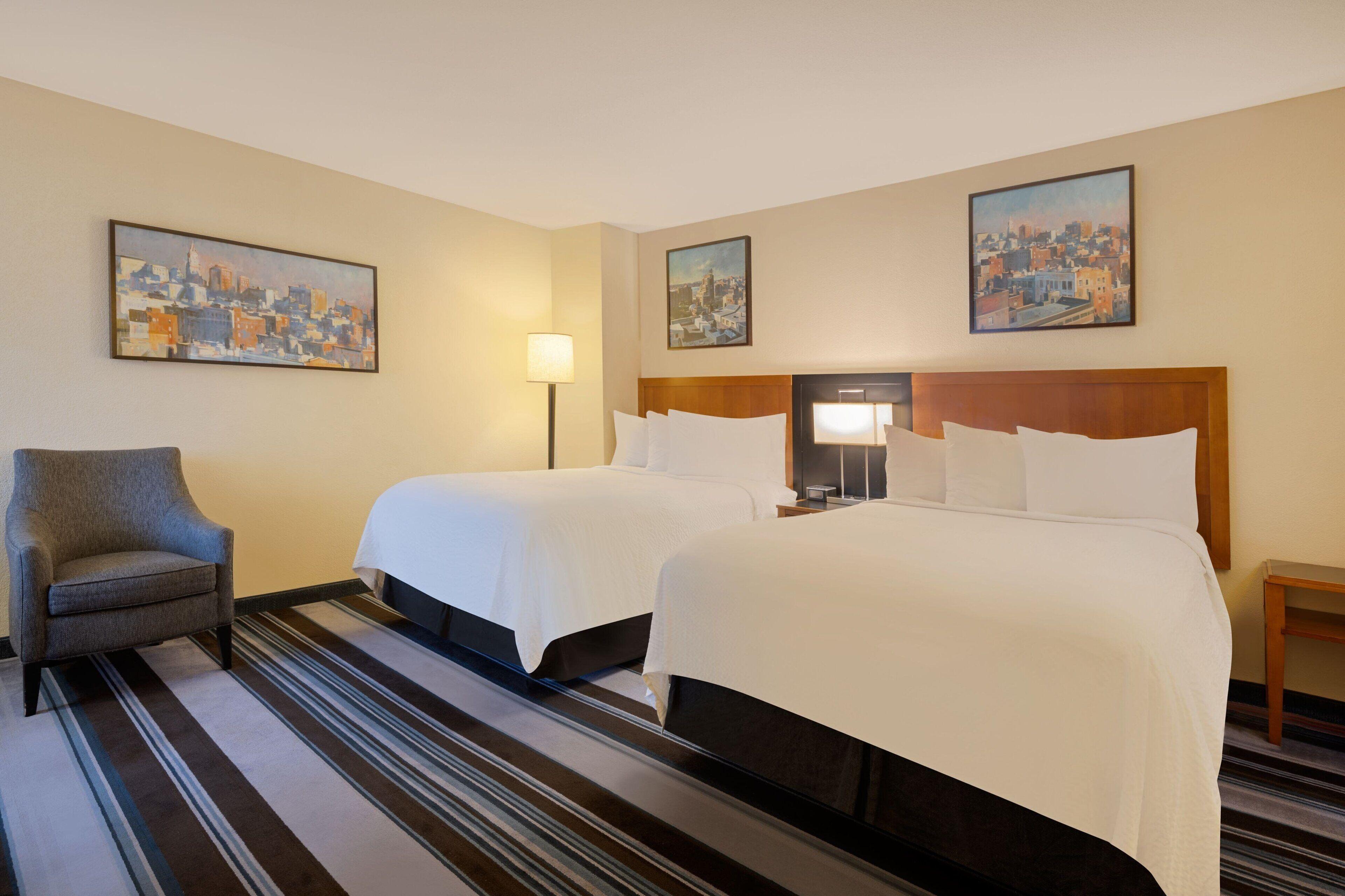 Hotel By Marriott Manhattan/times Square 4*