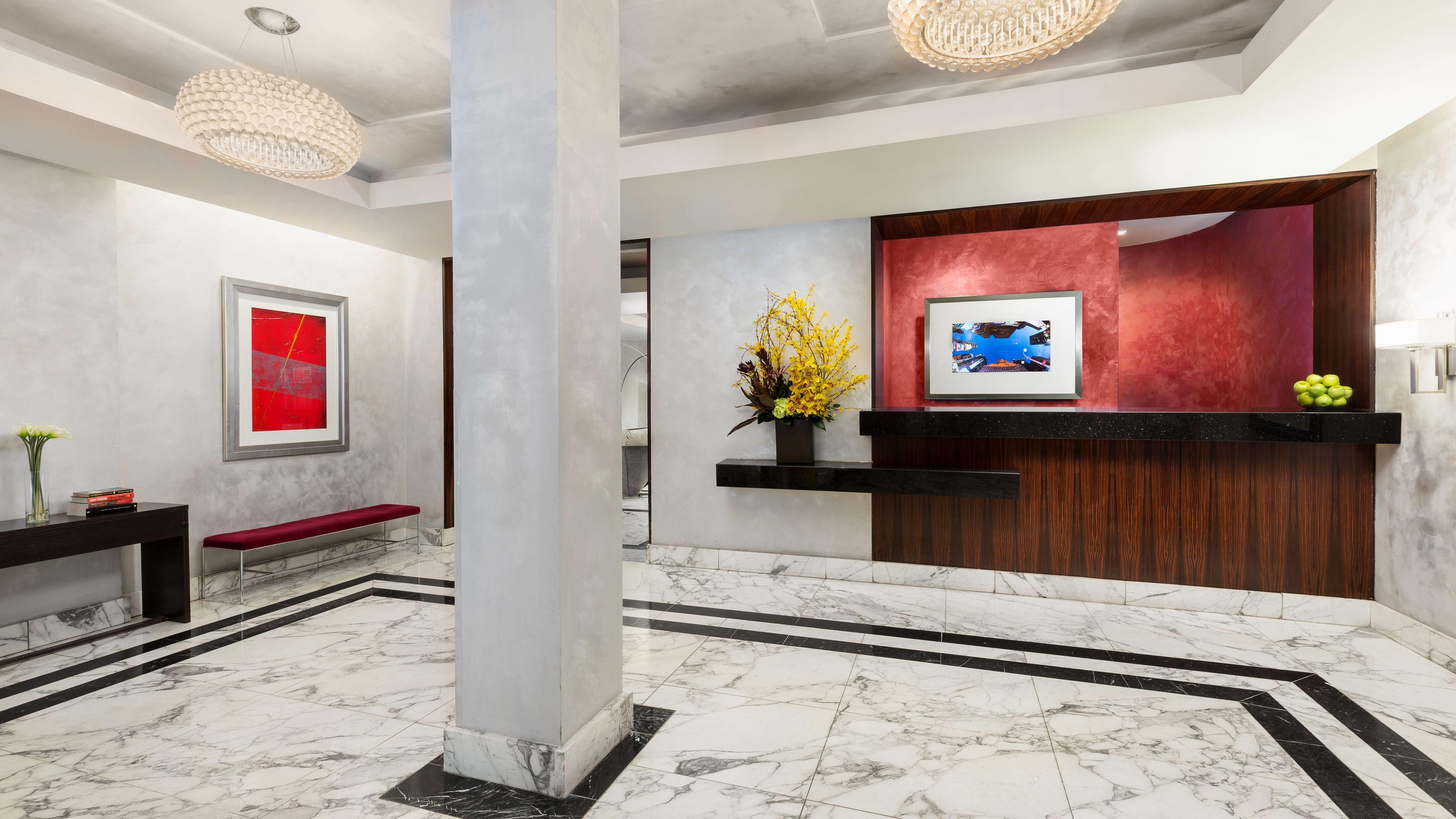 Aura Times Square Newly Renovated Hotel 4*