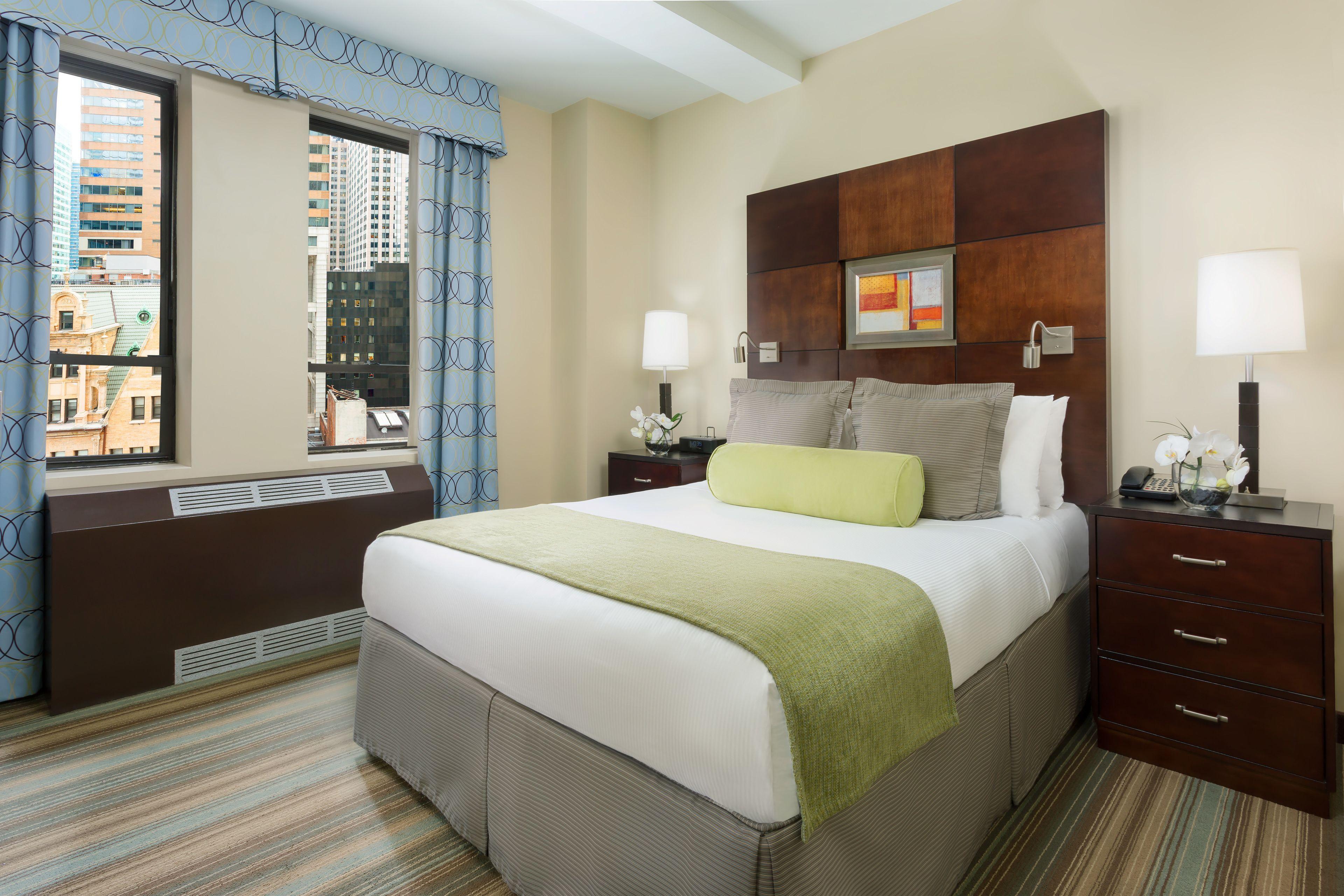 Aura Times Square 4* New York