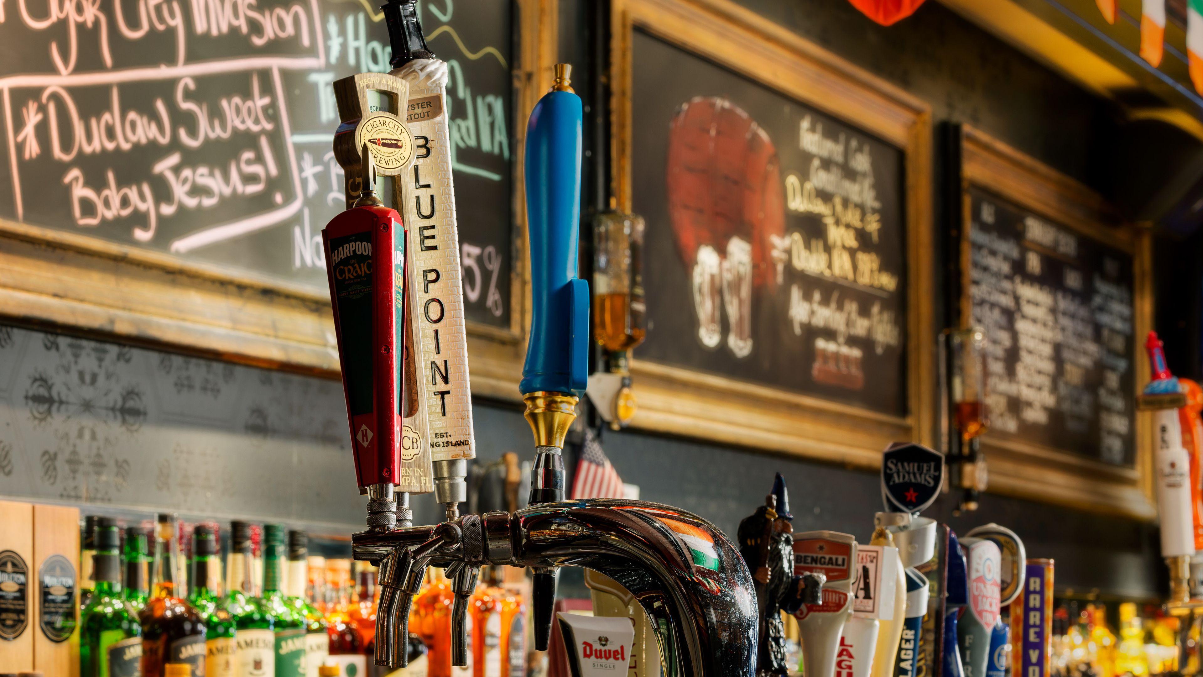 Aura Times Square 4* New York