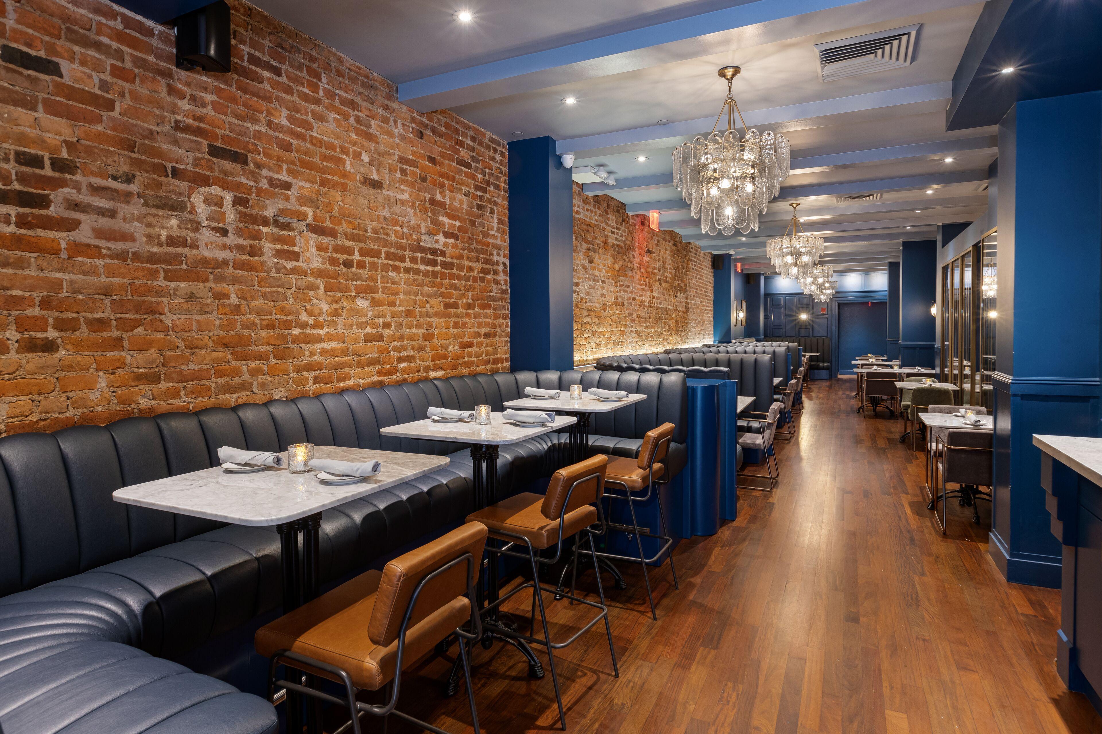 Aura Times Square New York