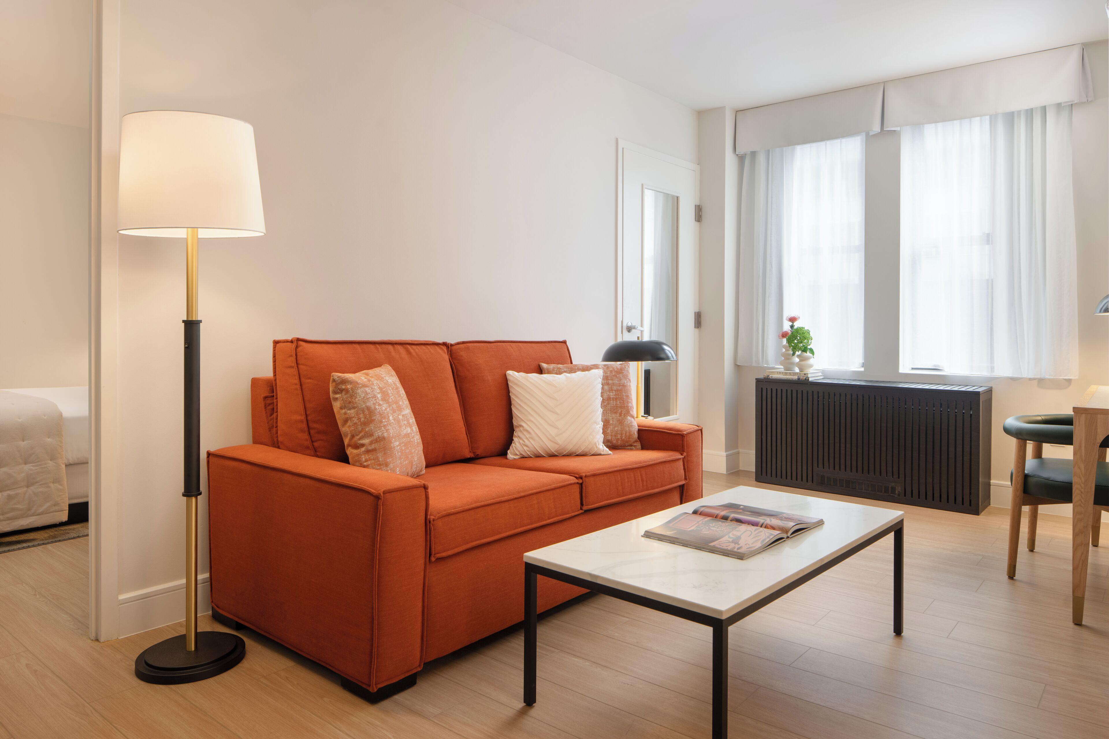 Aura Times Square 4* New York