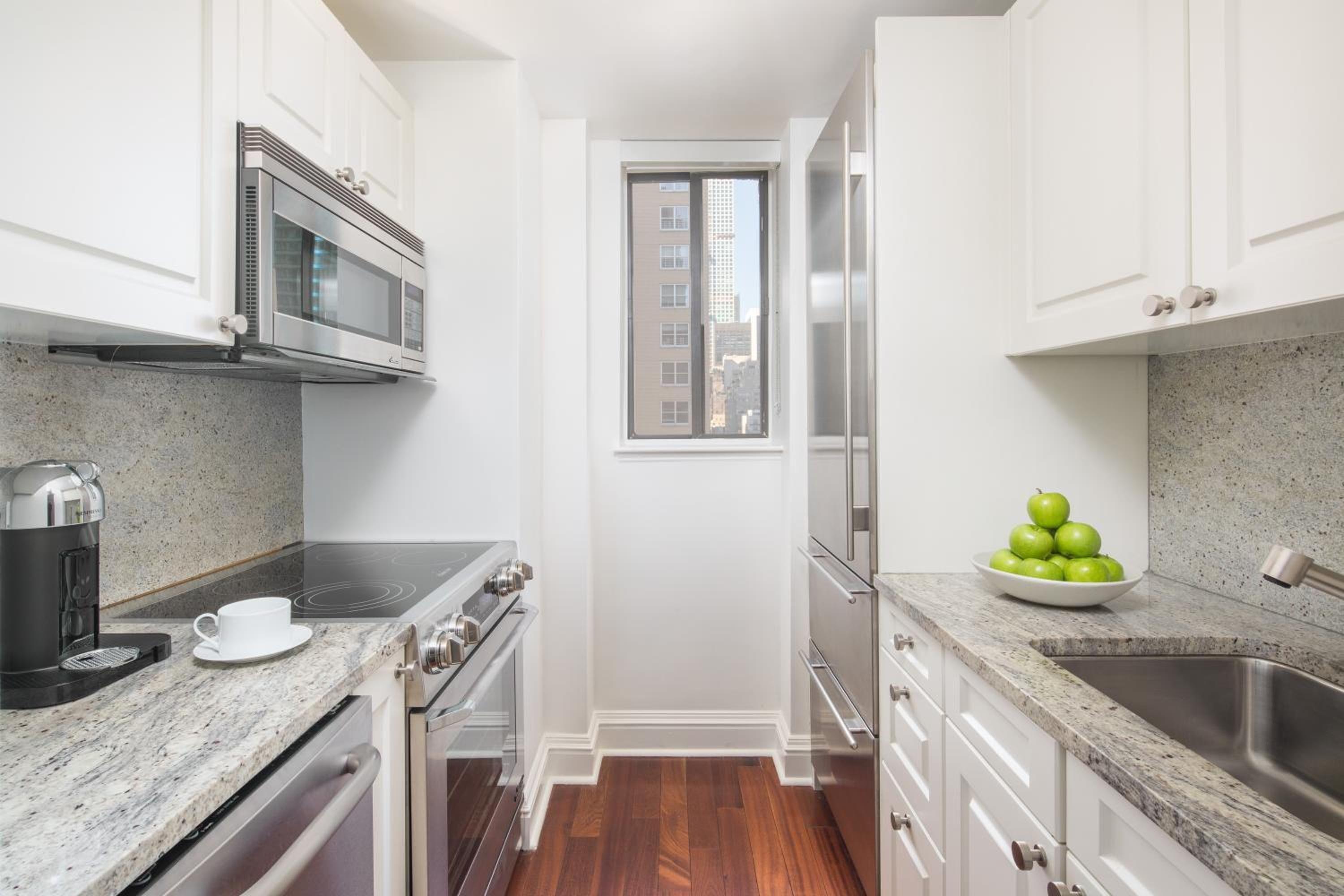 Aka Sutton Place Aparthotel 4*