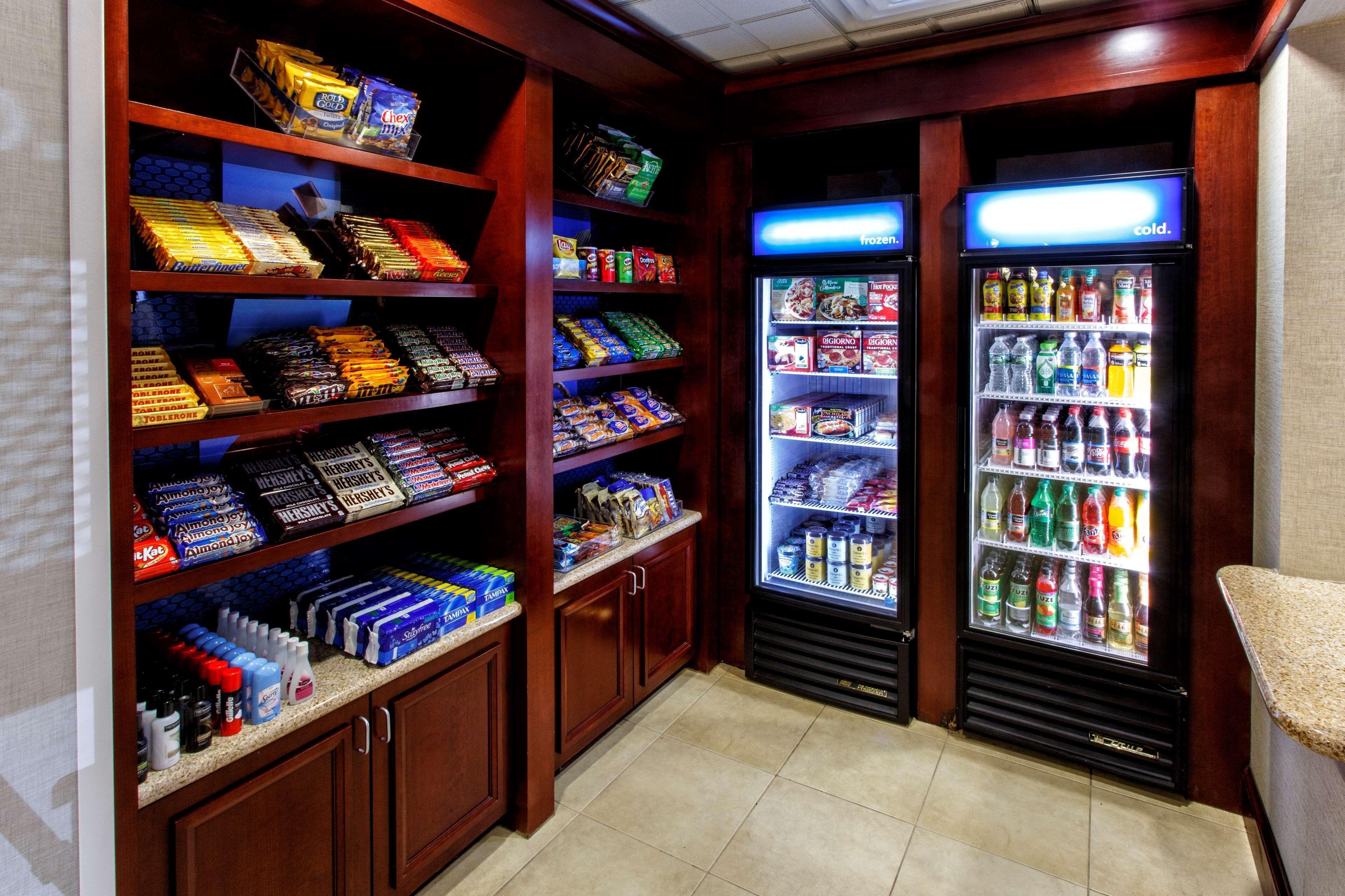 Hampton & Staten Island Hotel New York