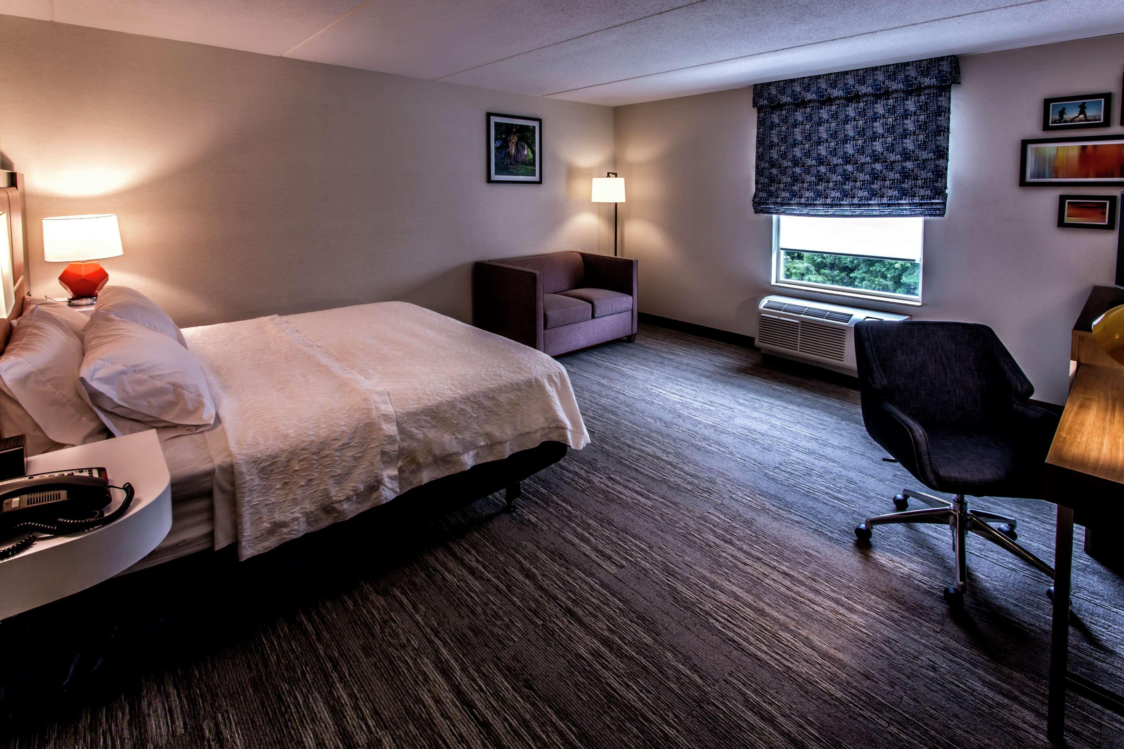 Hotel Hampton & Staten Island