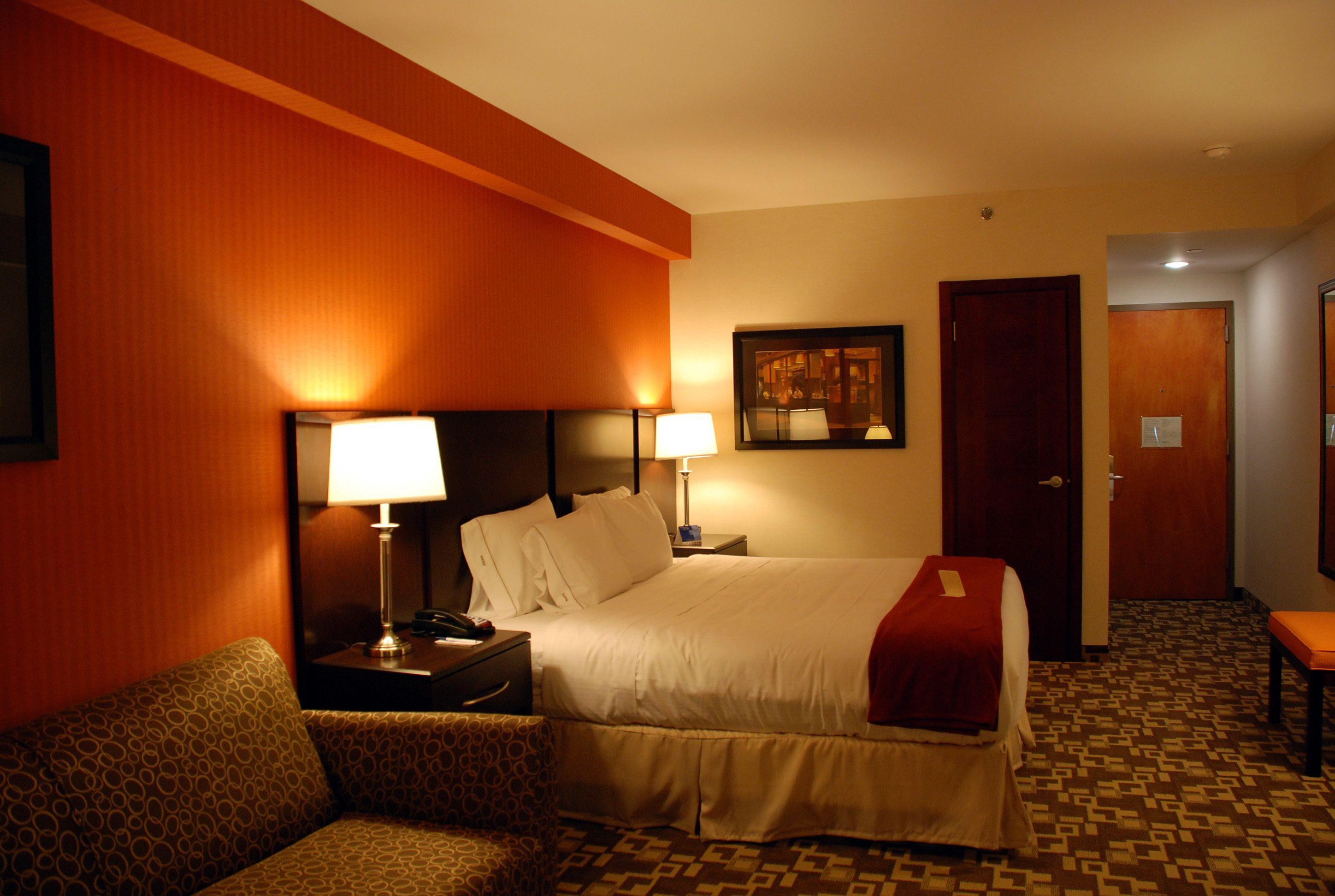 Express Maspeth By Ihg 2* New York