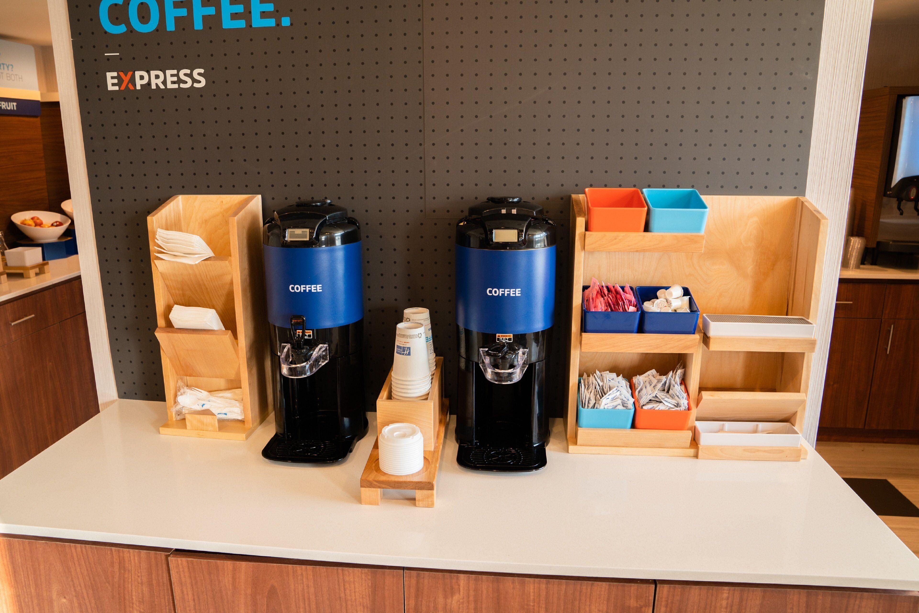 Express Maspeth By Ihg Hotel New York