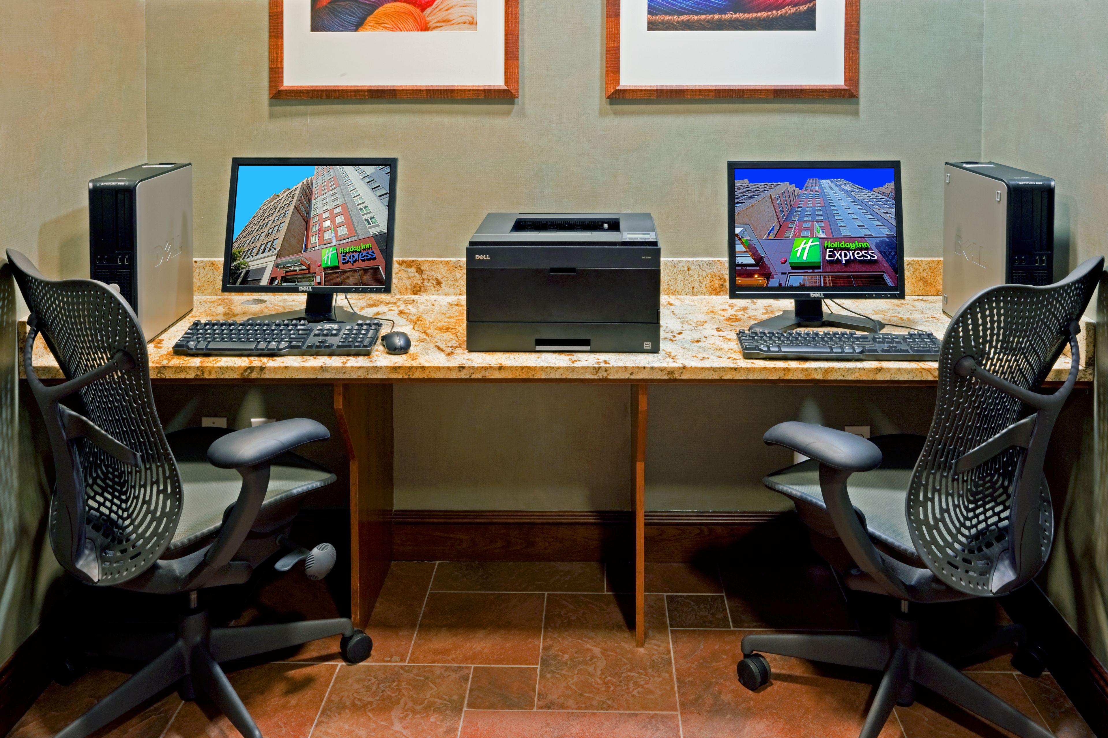 Hotel Express - Times Square By Ihg 3*