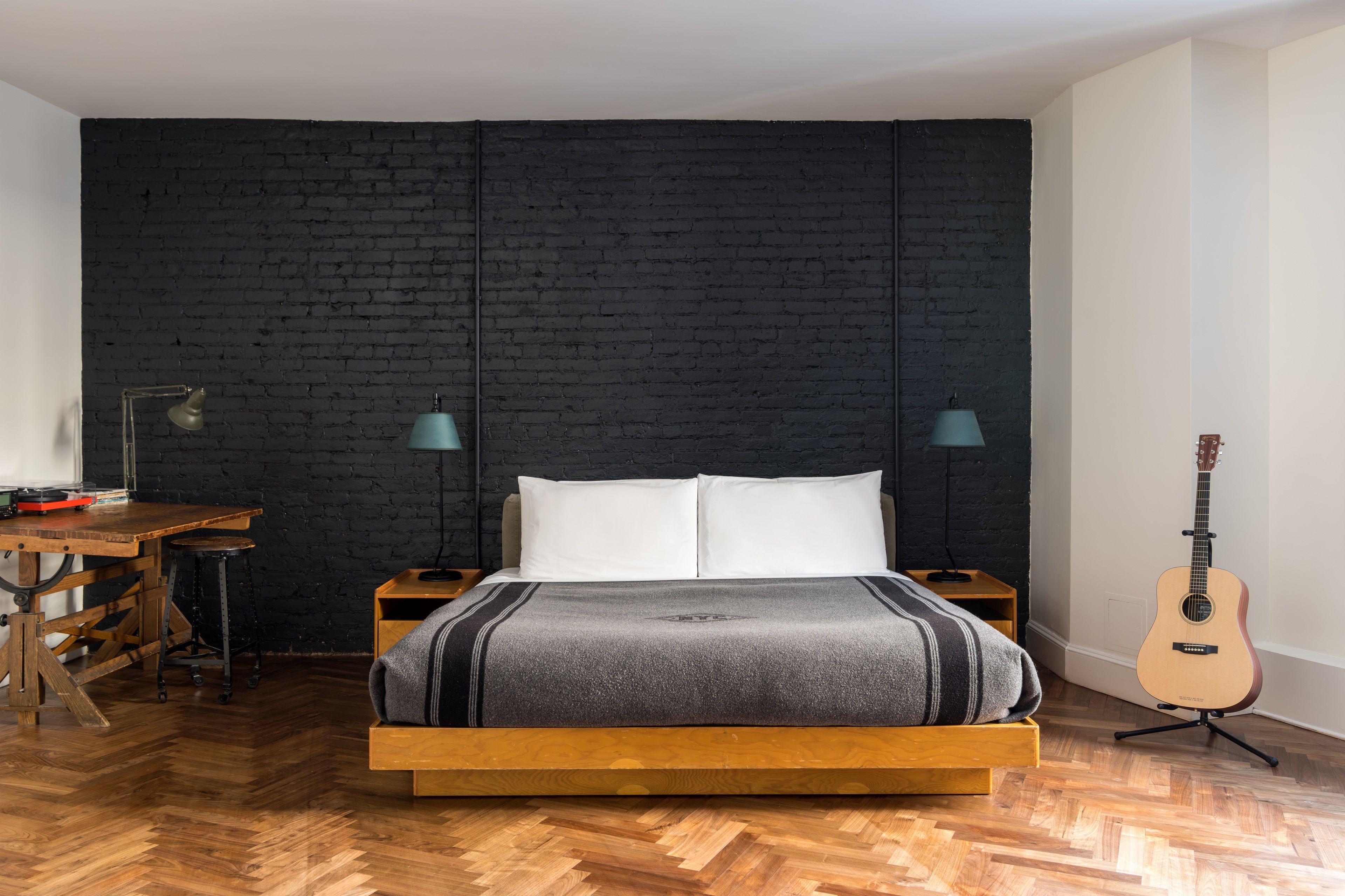 Hotel Ace 4*