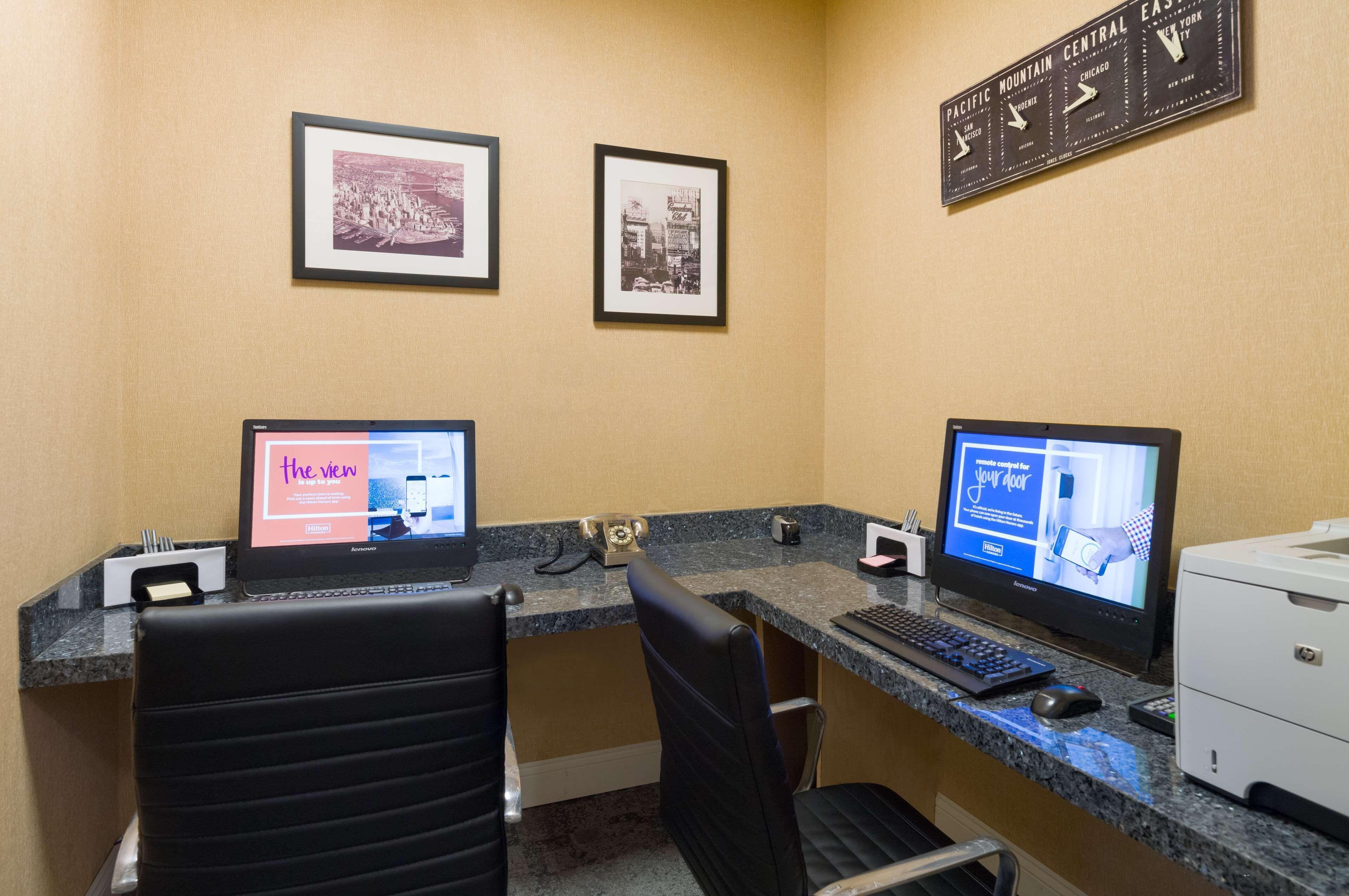 Hampton Manhattan - Times Square South Hotel 3*